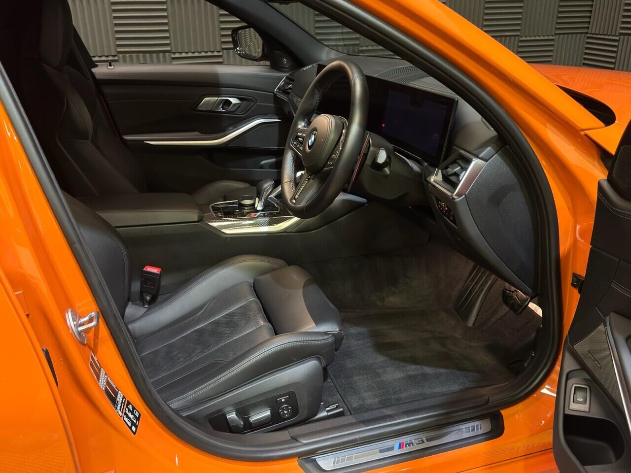 BMW M3 view 9
