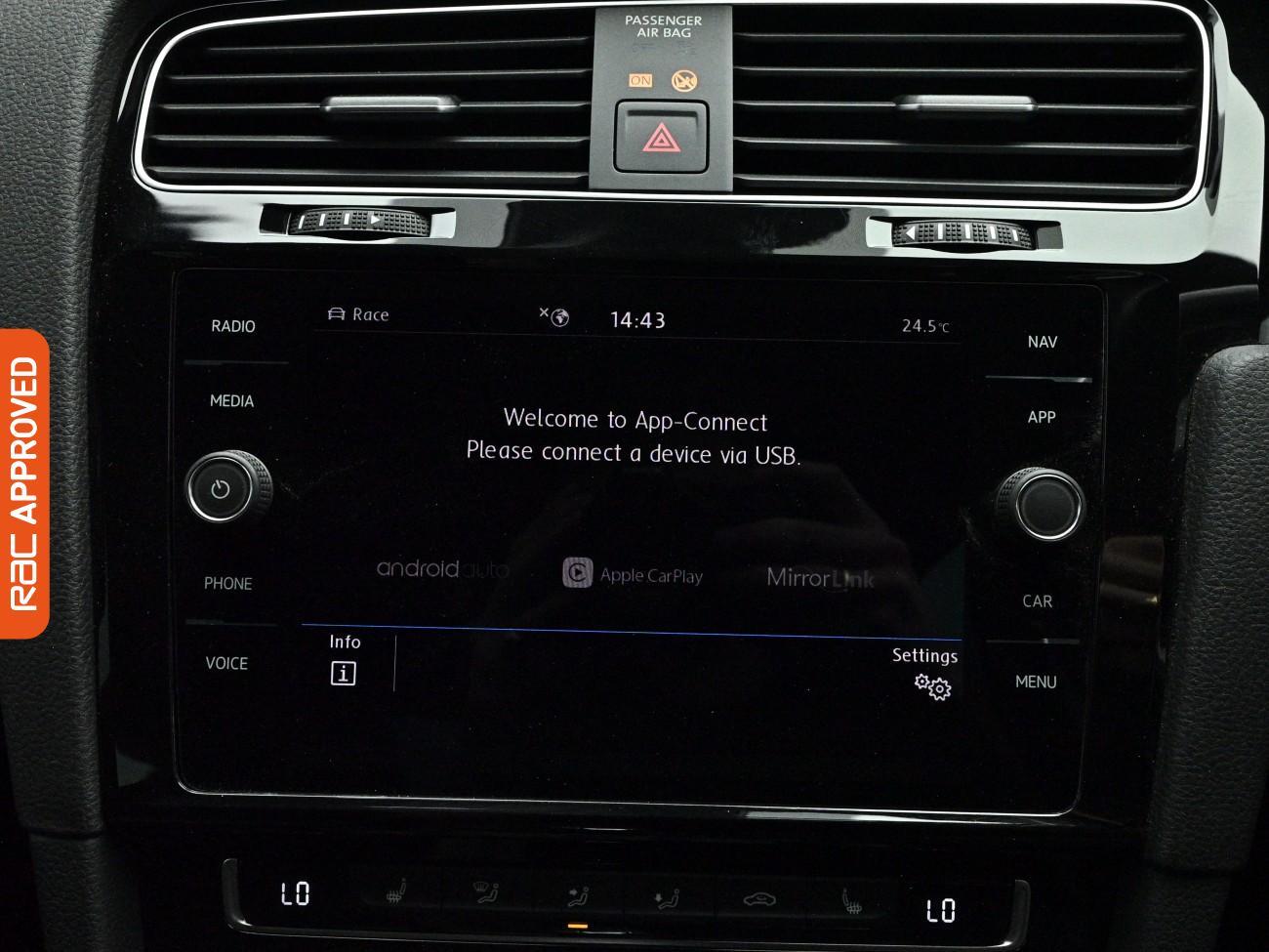 Volkswagen Golf view 14