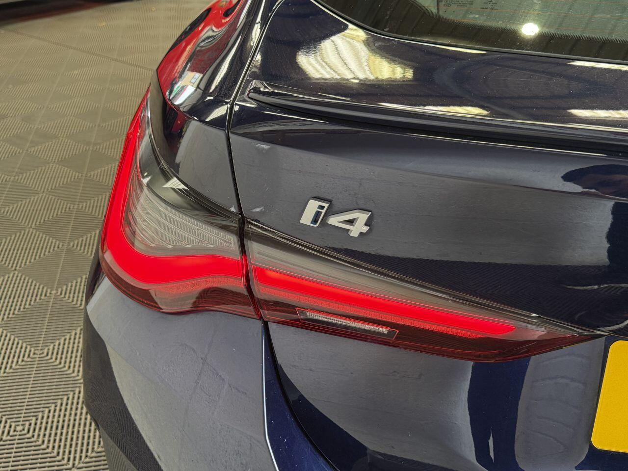 BMW I4 view 28