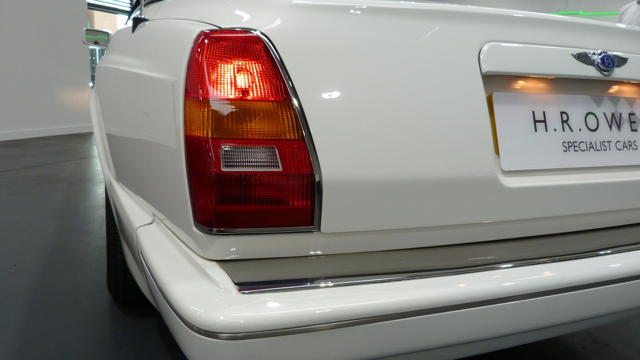 Bentley Azure view 36