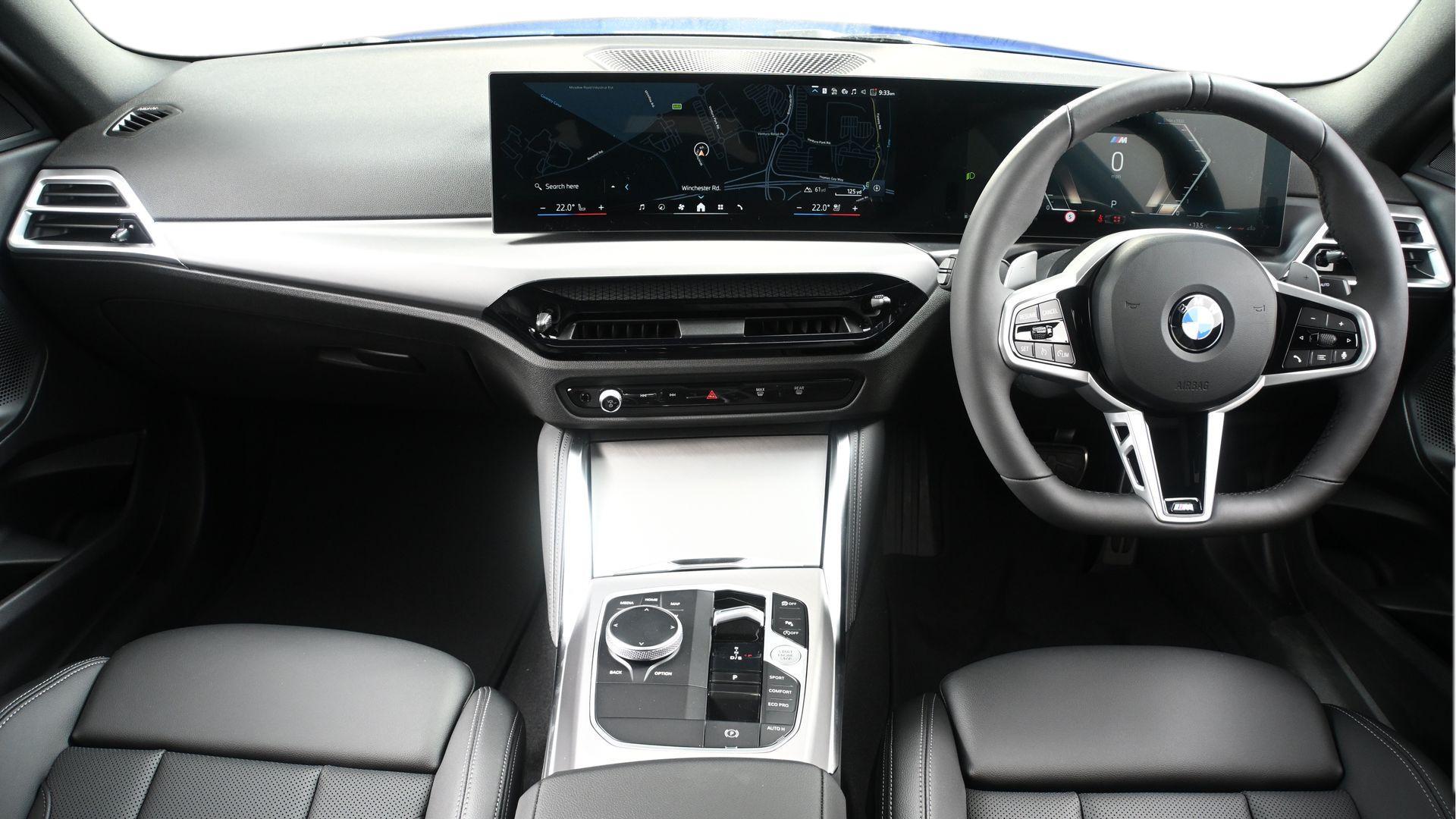 BMW 2 Series view 4