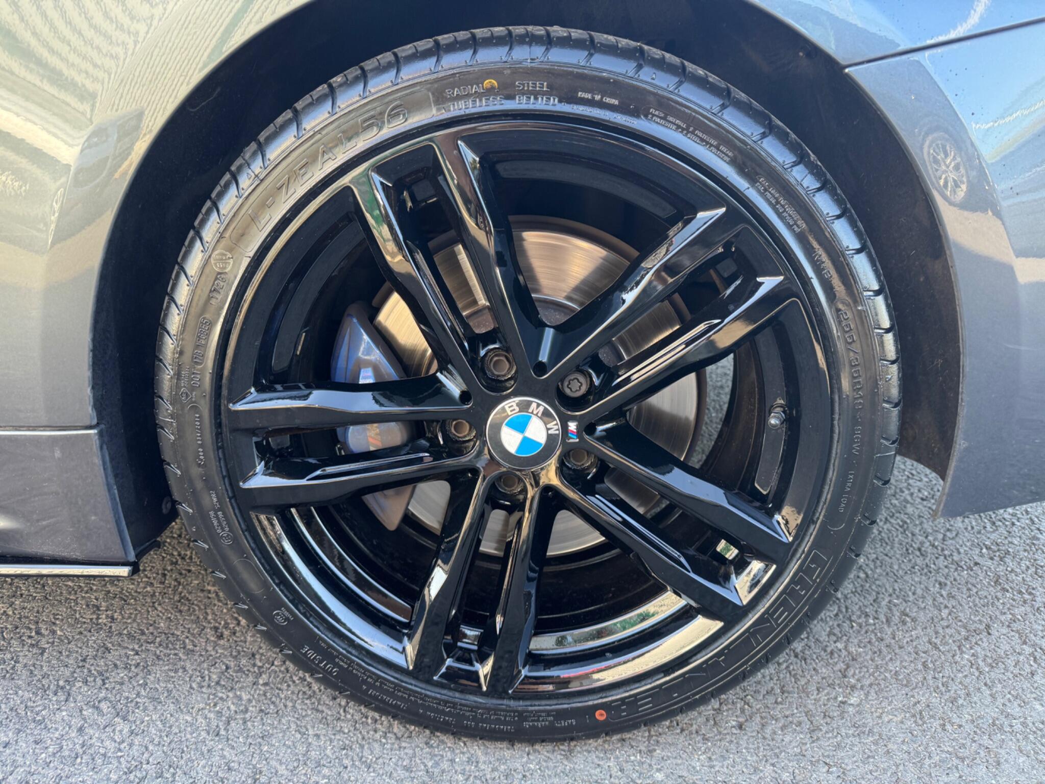 BMW 4 Series view 33