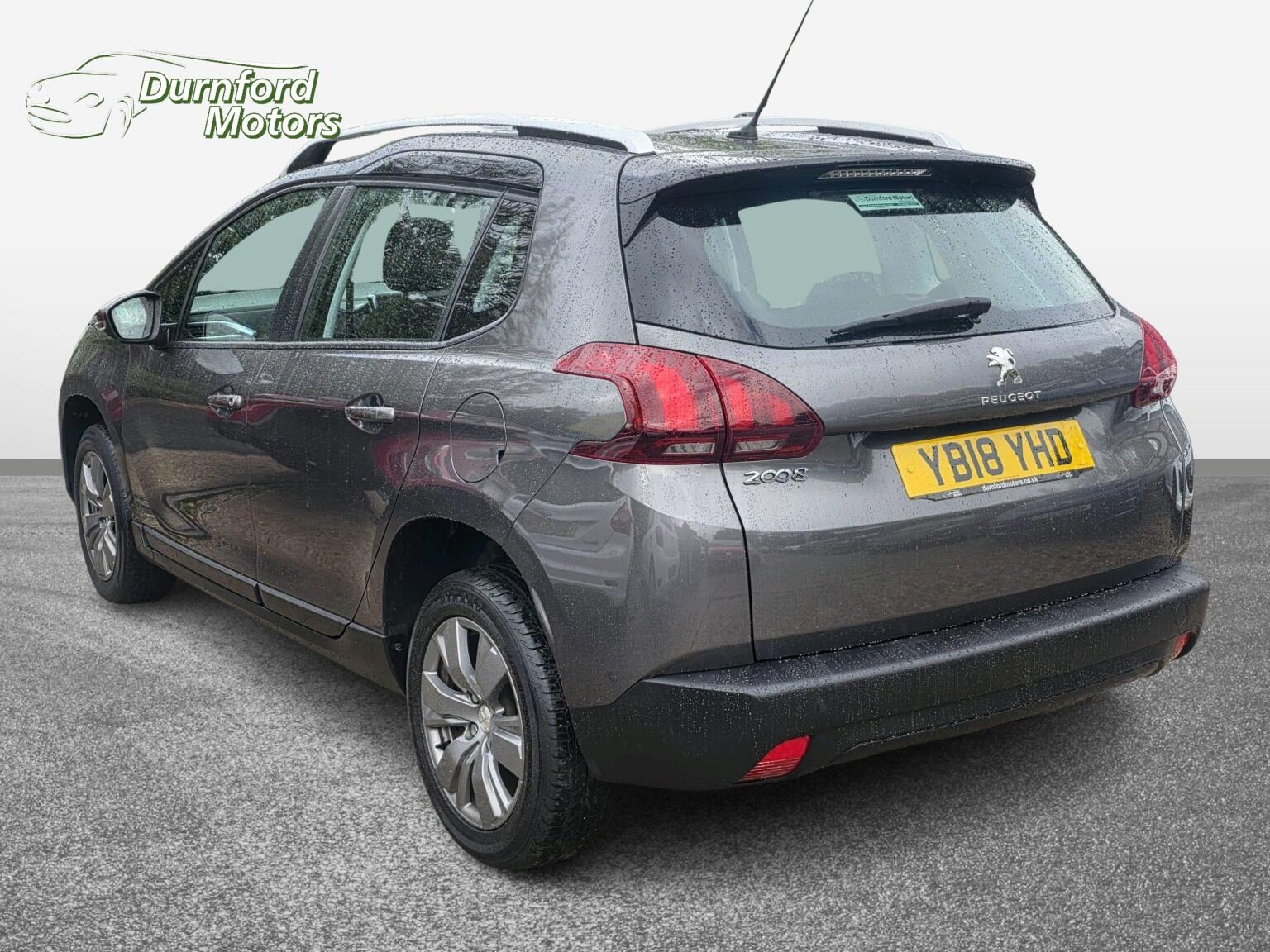 Peugeot 2008 view 6