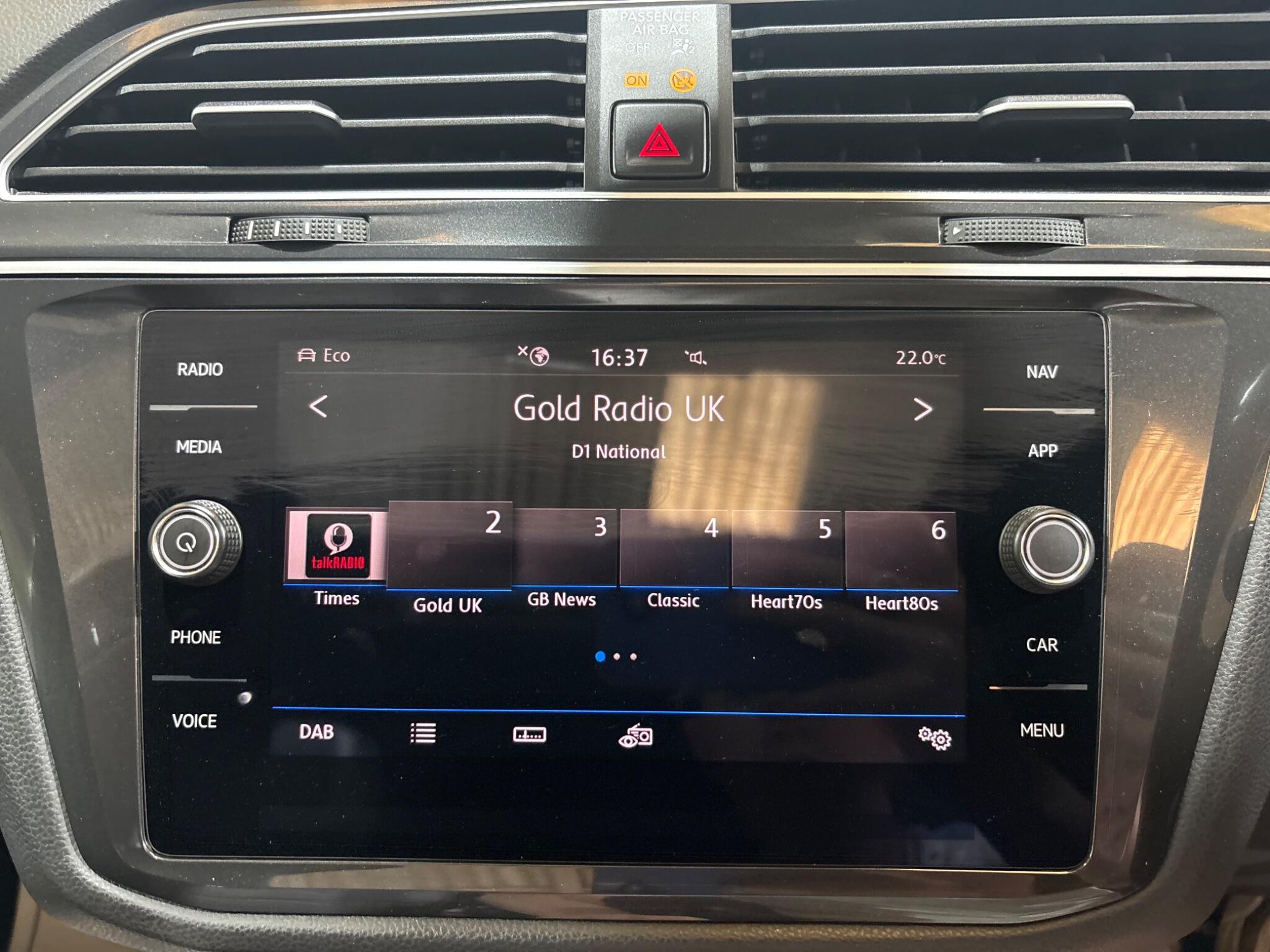 Volkswagen Tiguan view 53