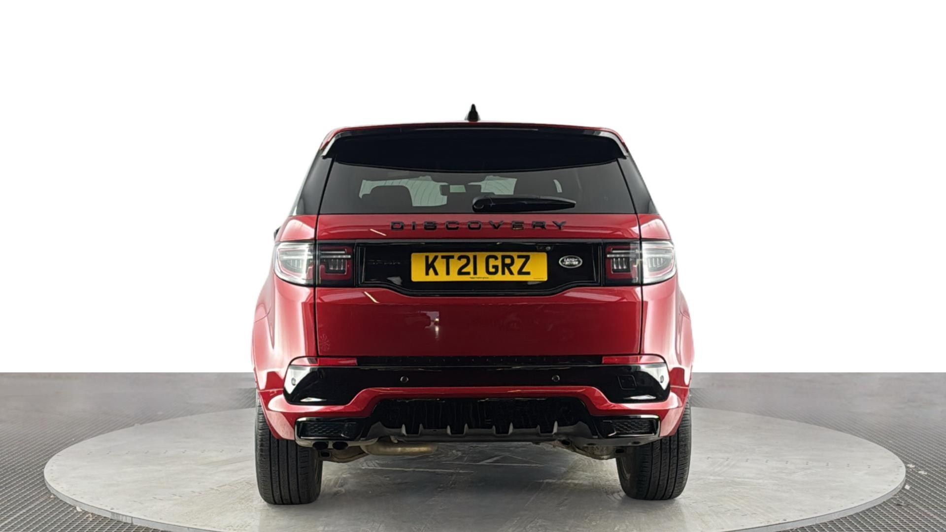 Land Rover Discovery Sport view 5