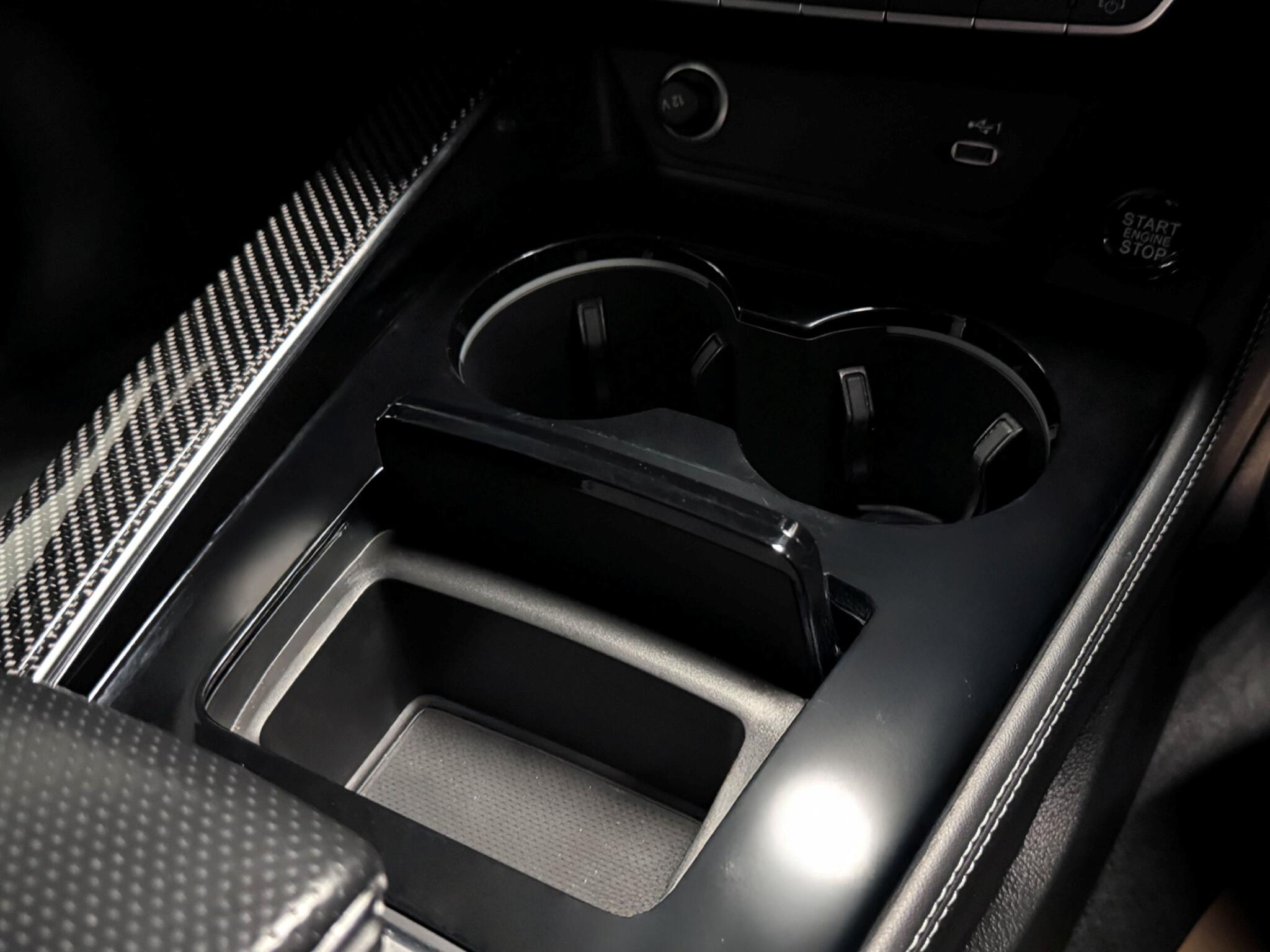 Audi RS4 Avant view 48