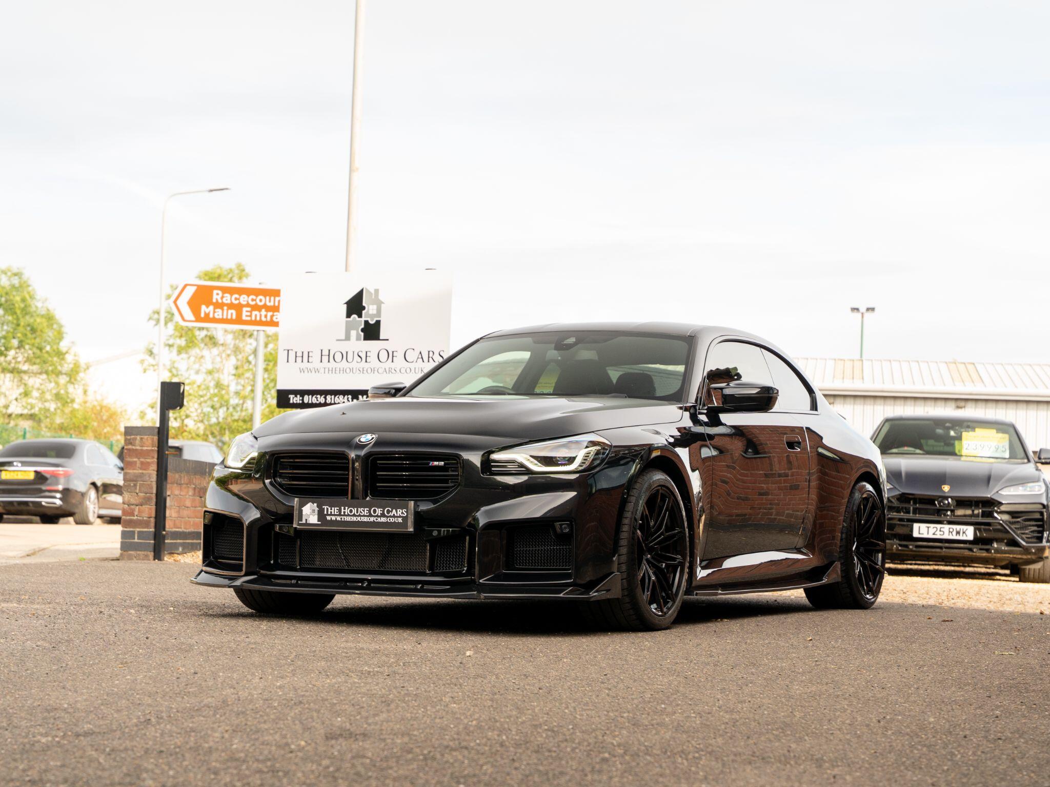 BMW M2 view 10