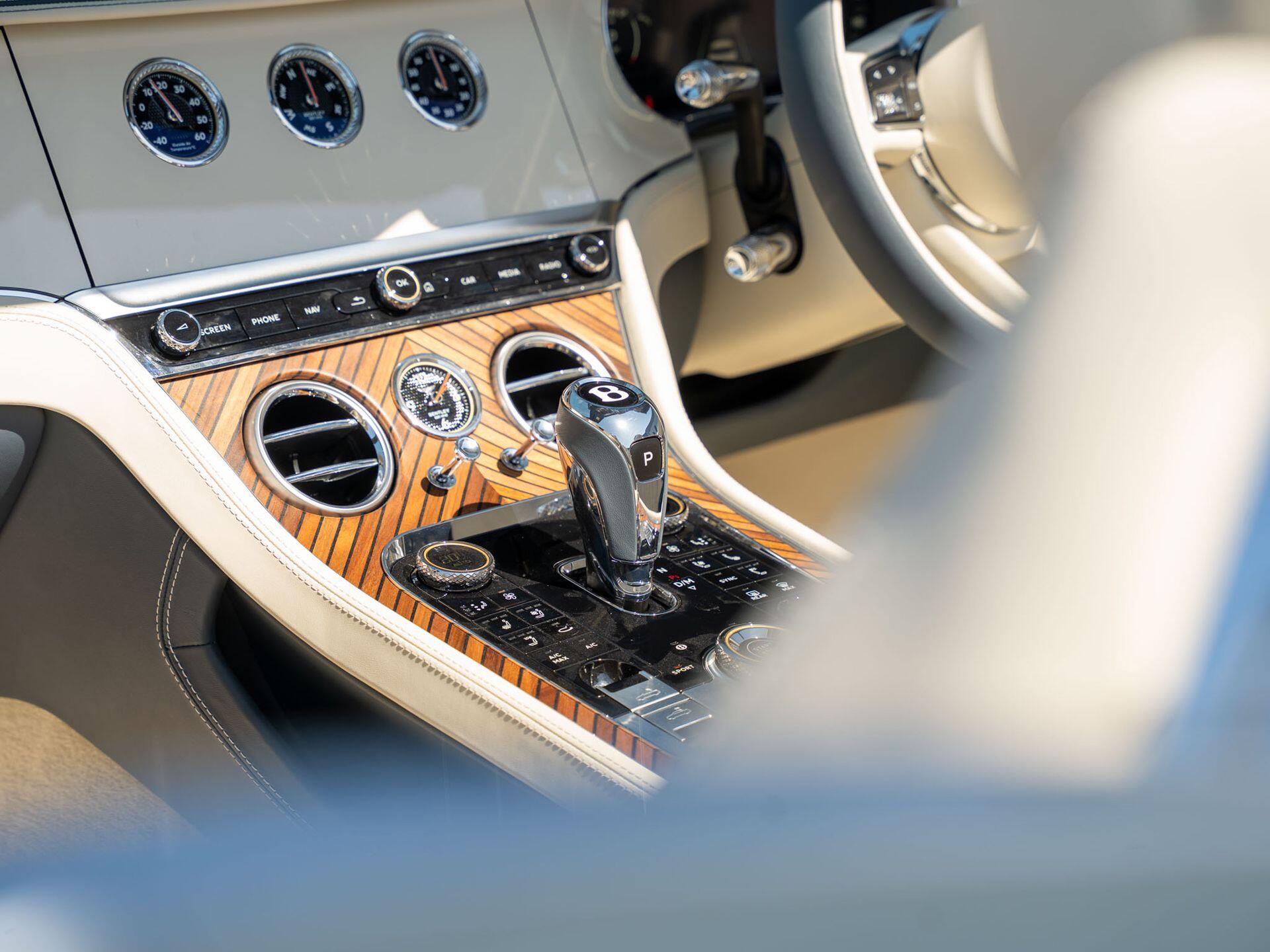 Bentley Continental view 48