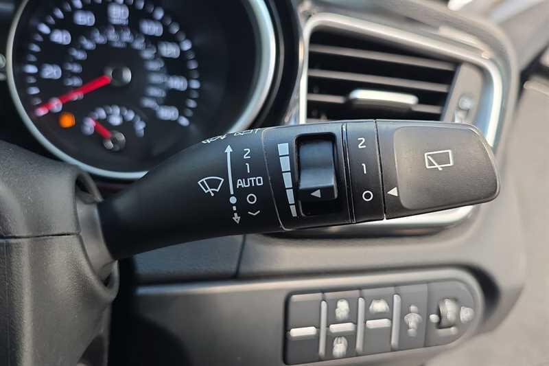 Kia Ceed view 32