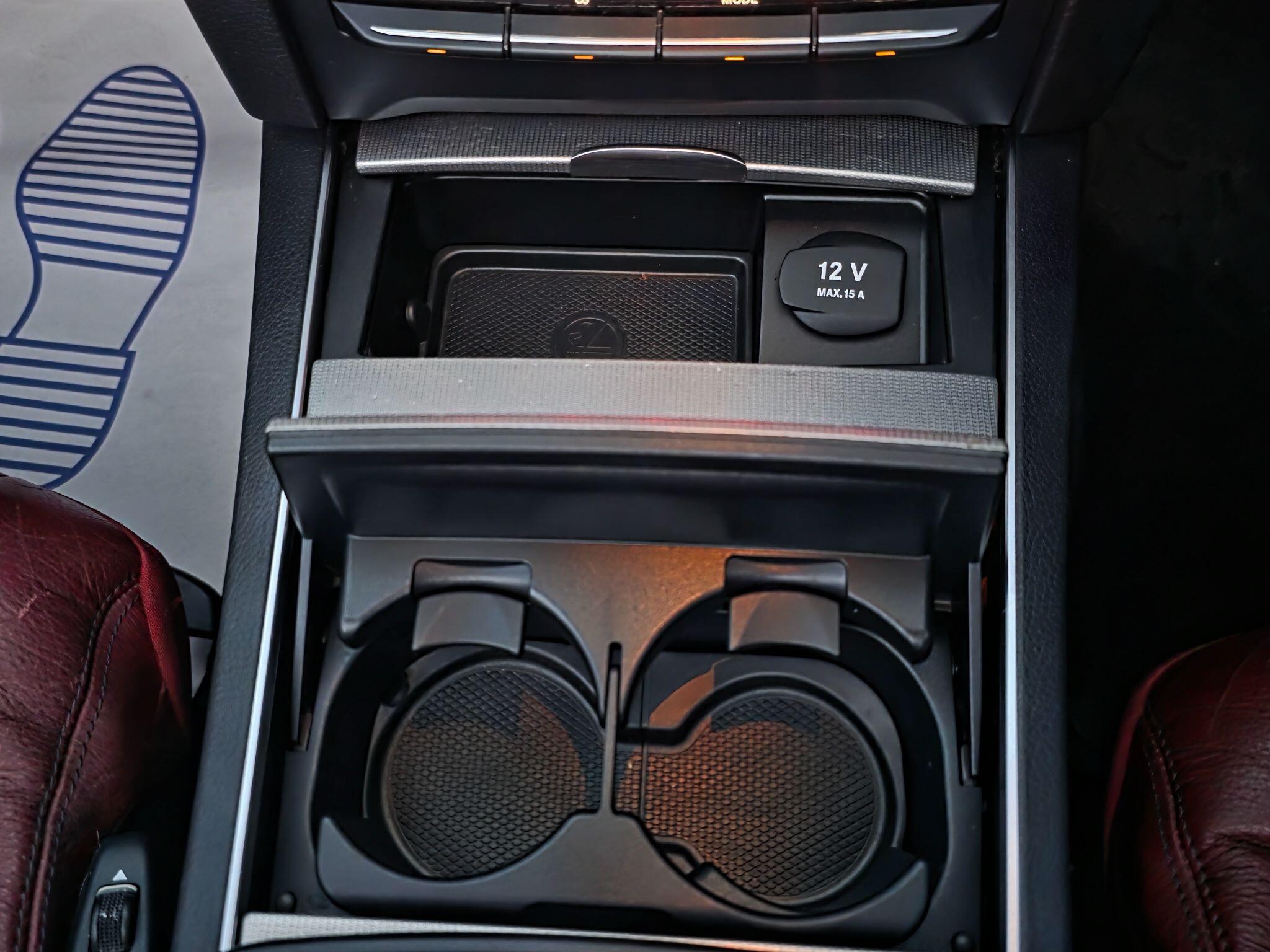 2014 Mercedes-Benz E Class image 32