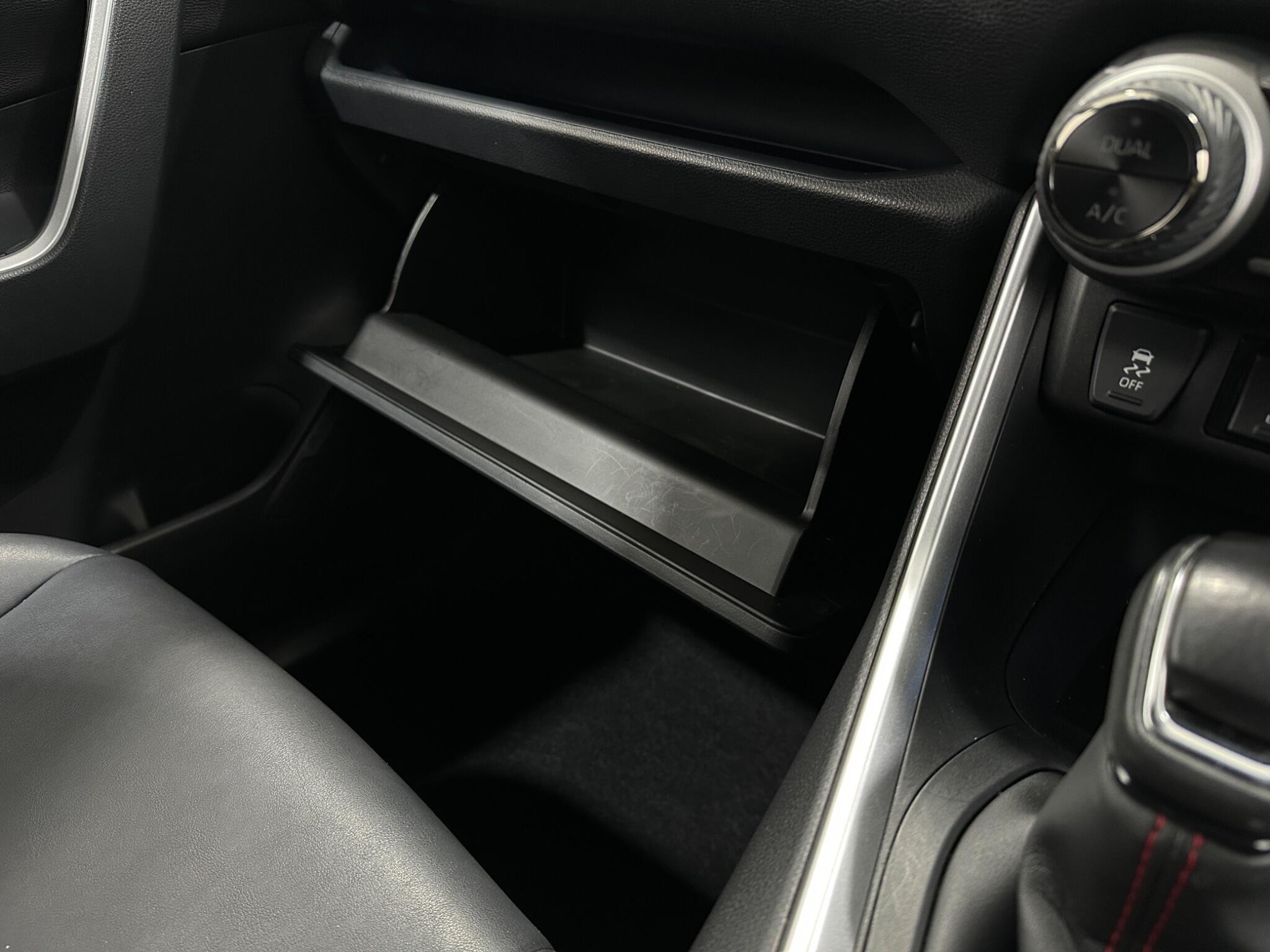 Toyota Rav4 view 27