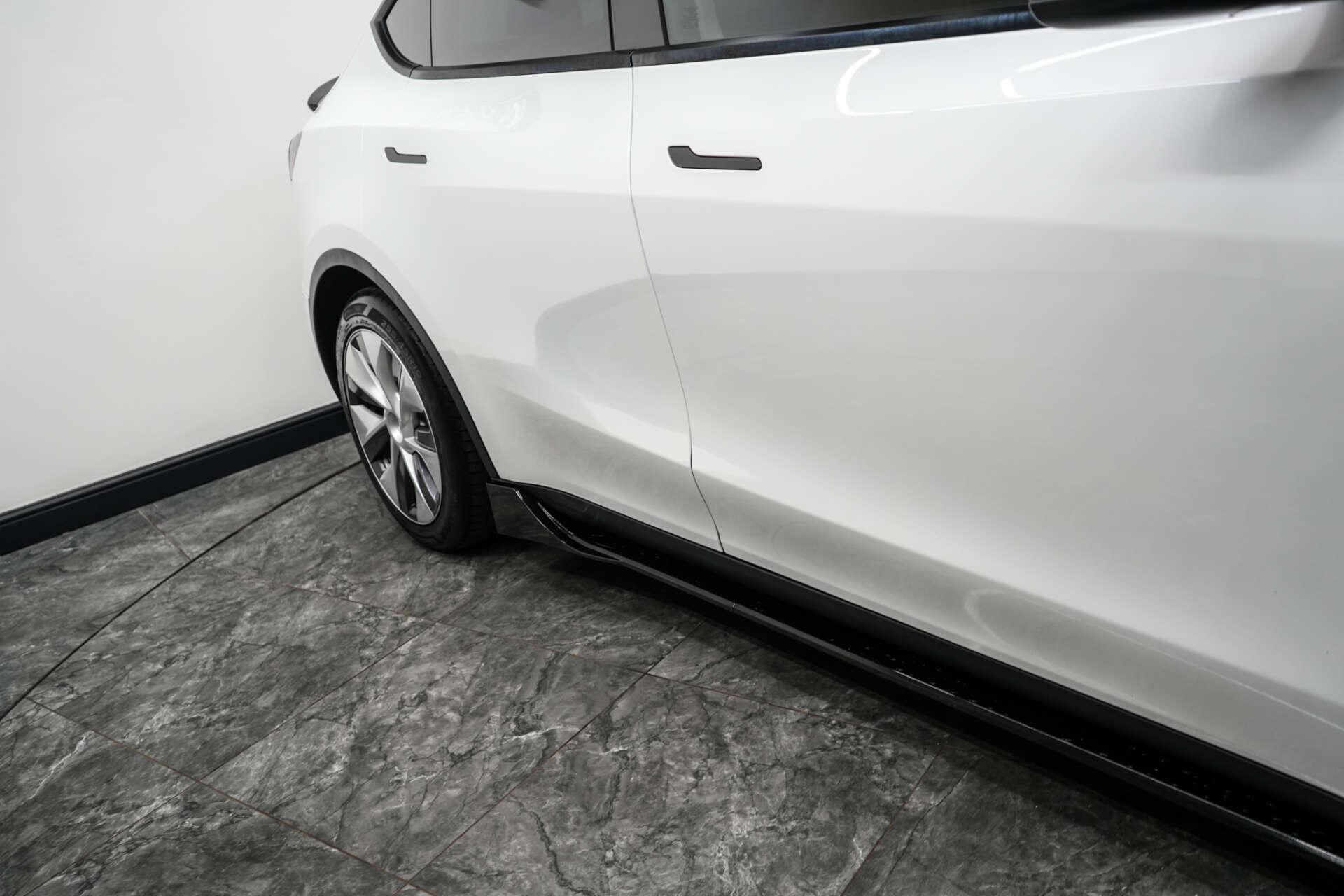 Tesla Model Y view 8
