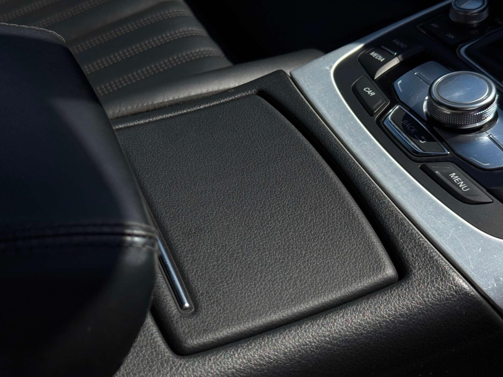 Audi A6 Saloon view 62