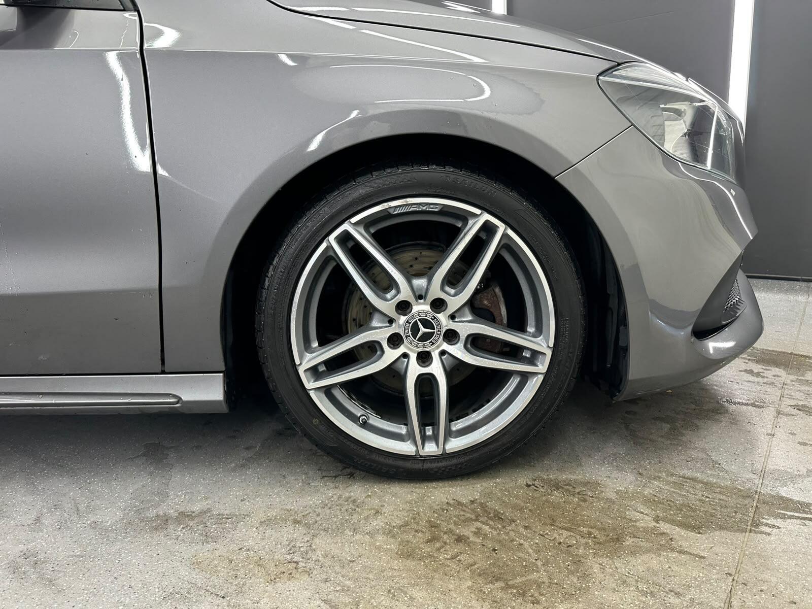 Mercedes-Benz A-Class view 17