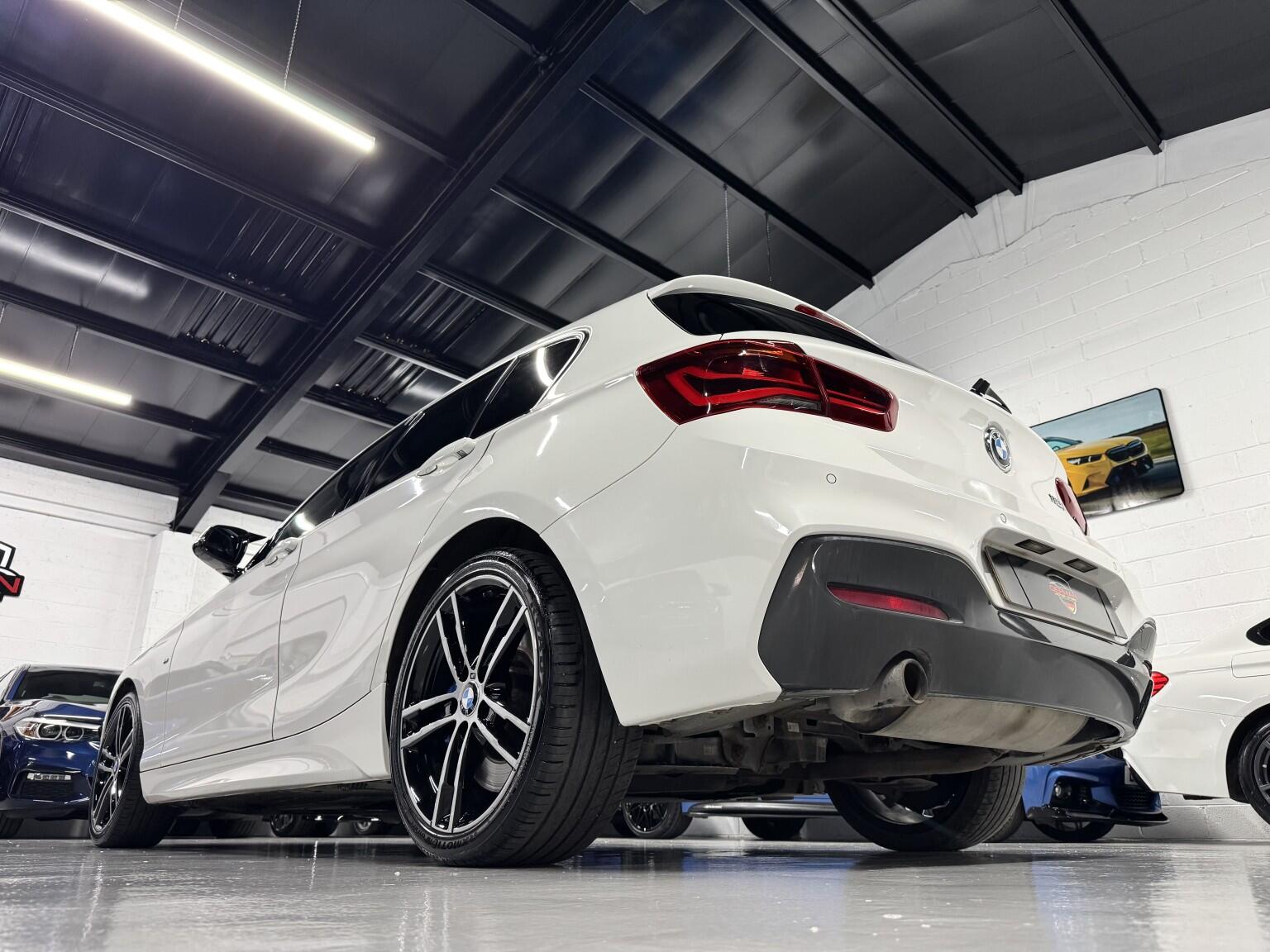 BMW 1 Series view 7