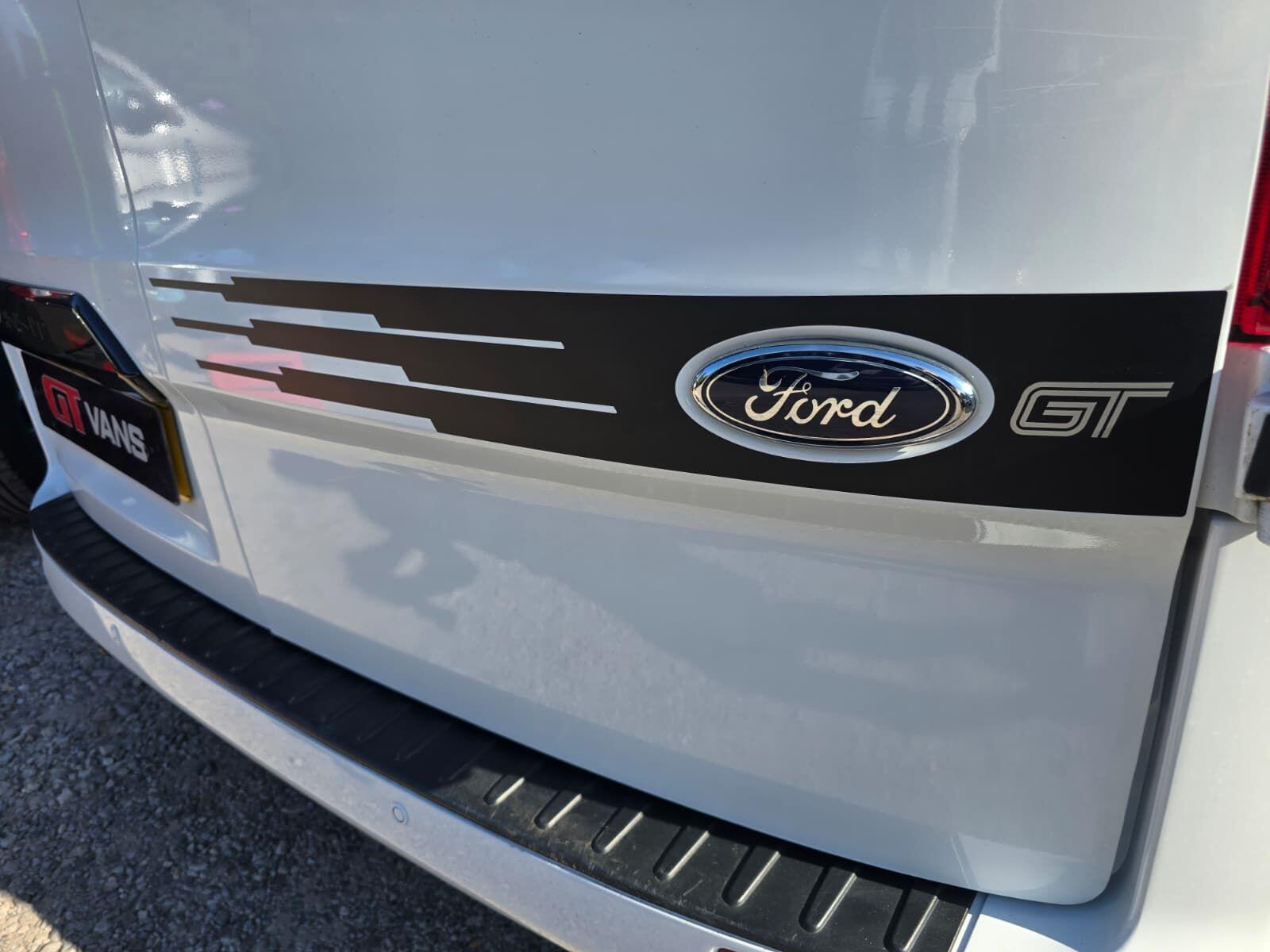 Ford Transit Custom view 39