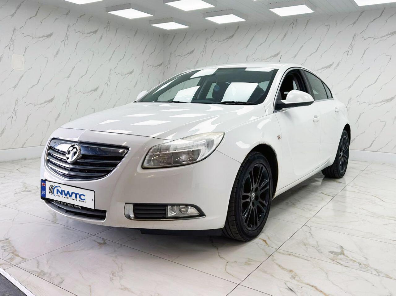 Vauxhall Insignia view 5