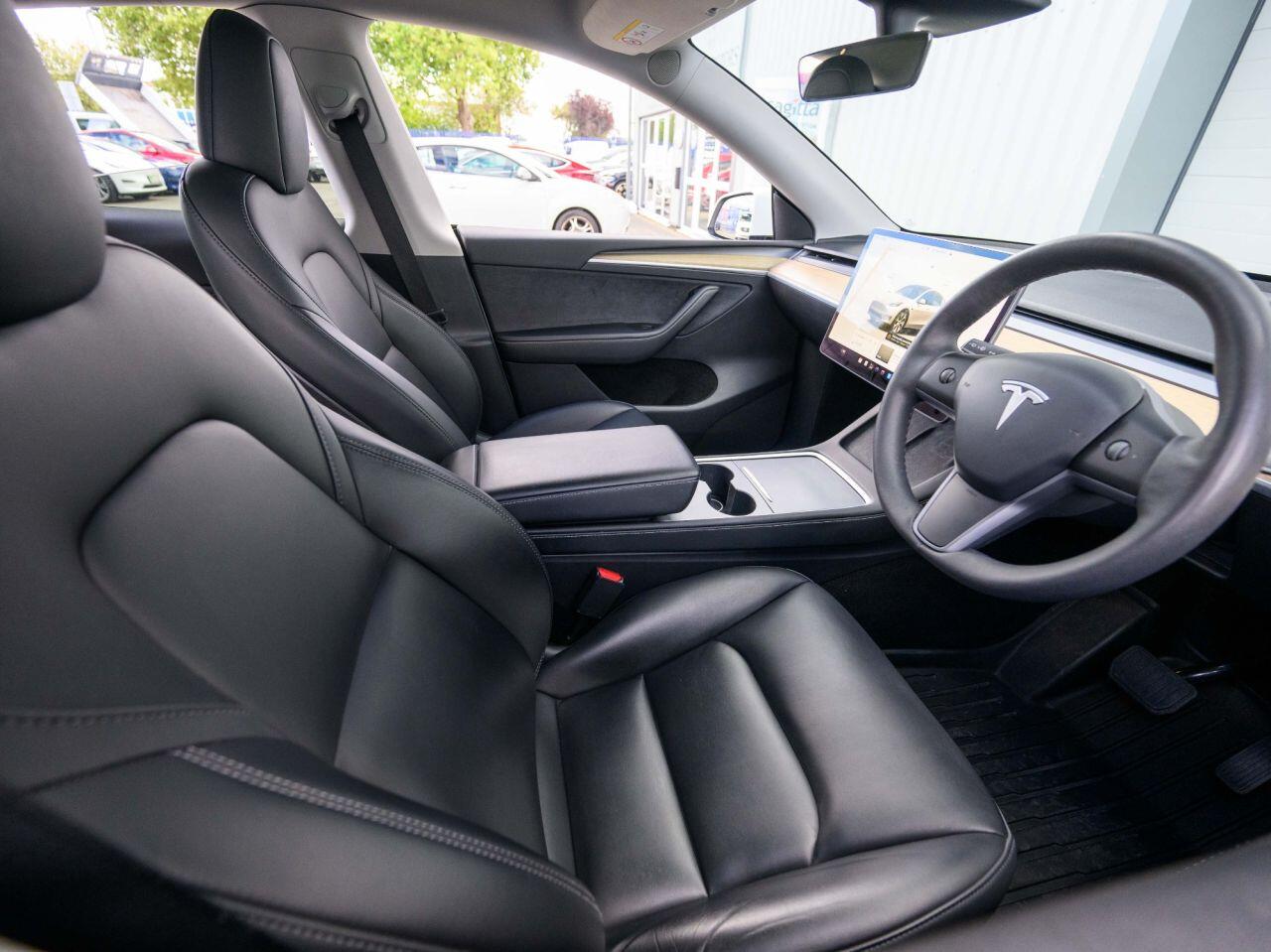 Tesla Model Y view 11