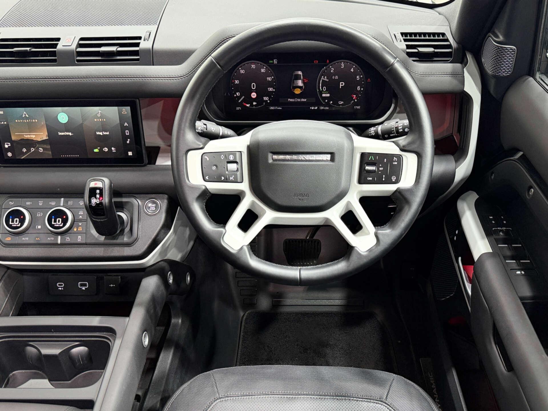 Land Rover Defender view 19