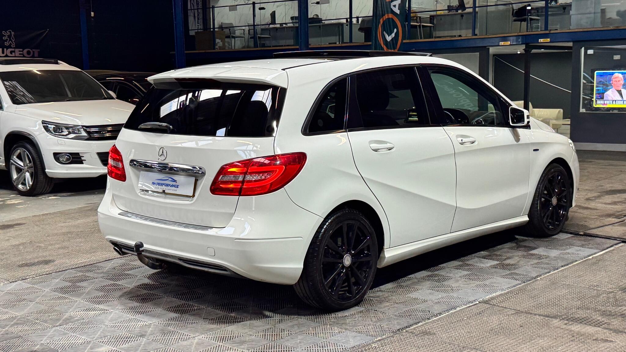 Mercedes-Benz B Class view 42