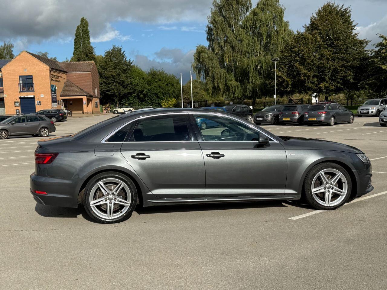 Audi A4 view 29