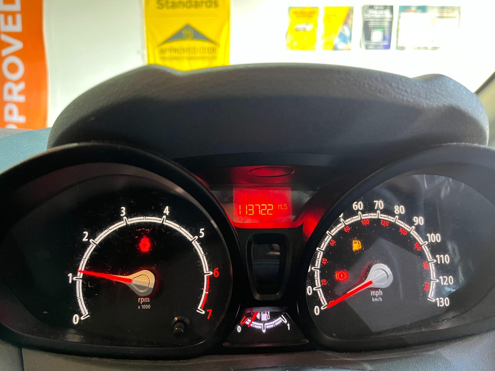 Ford Fiesta view 11