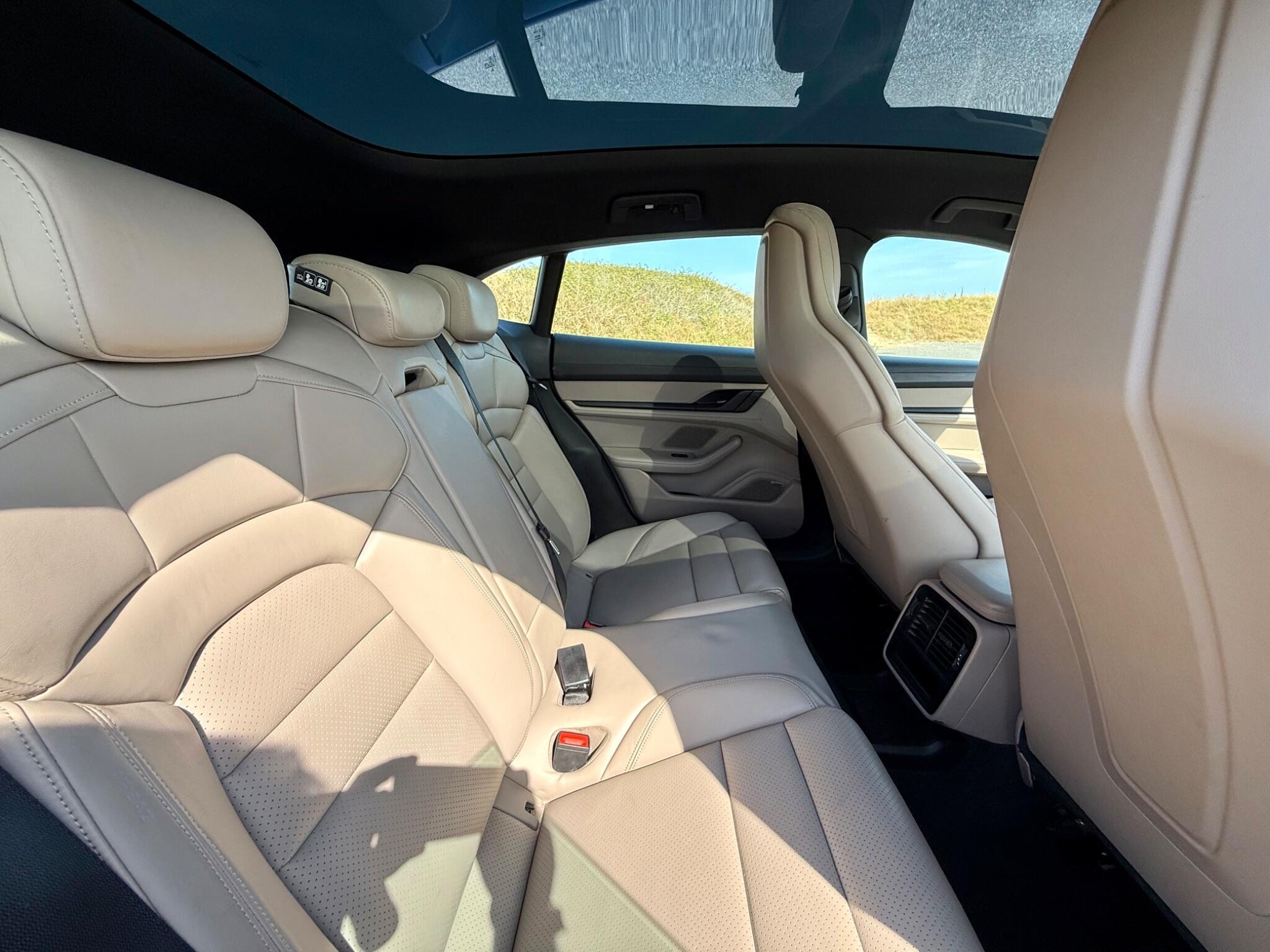 Porsche Taycan view 32