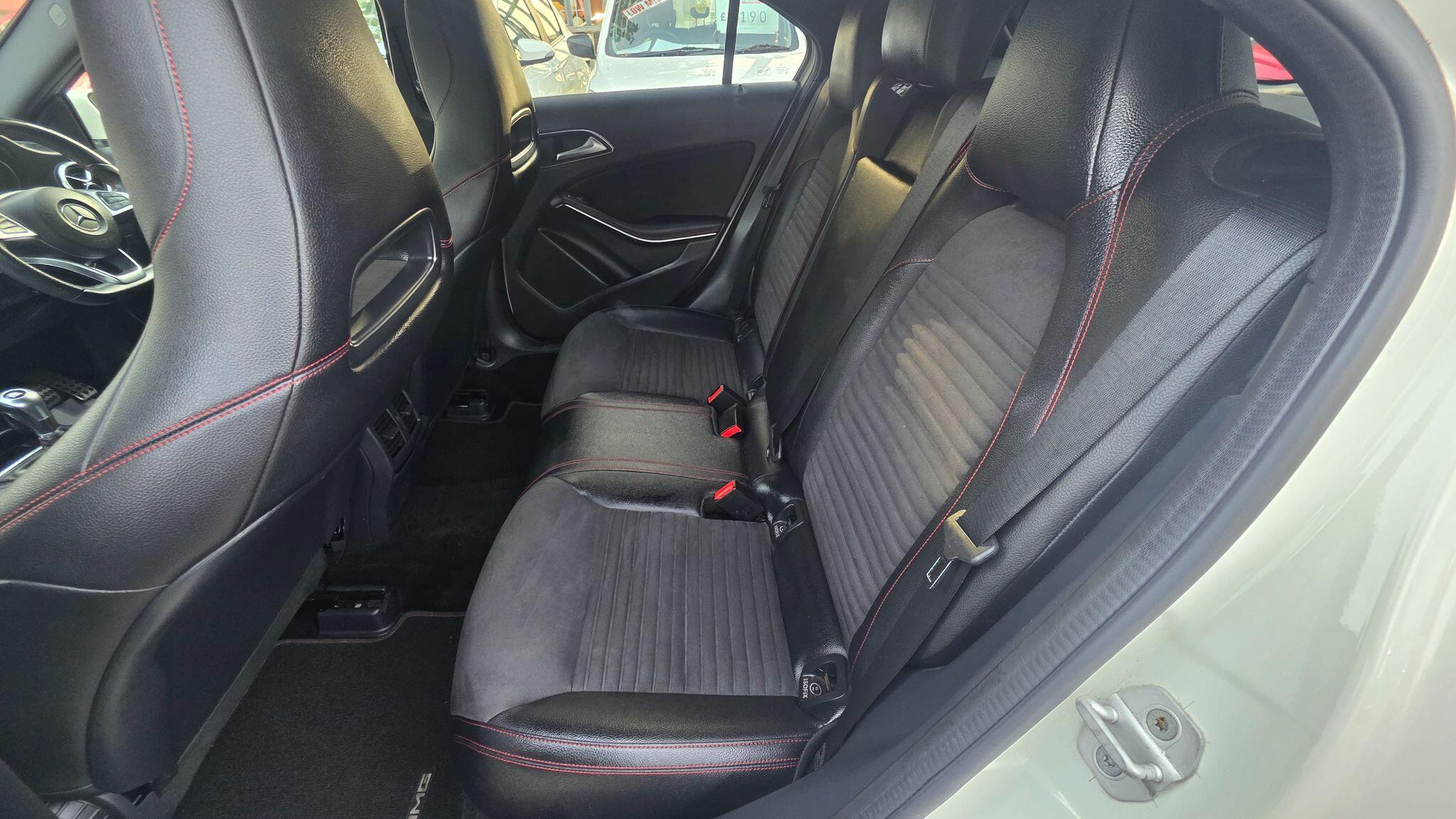 Mercedes-Benz A-Class view 29