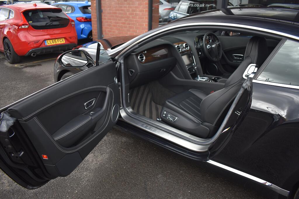 Bentley Continental view 35