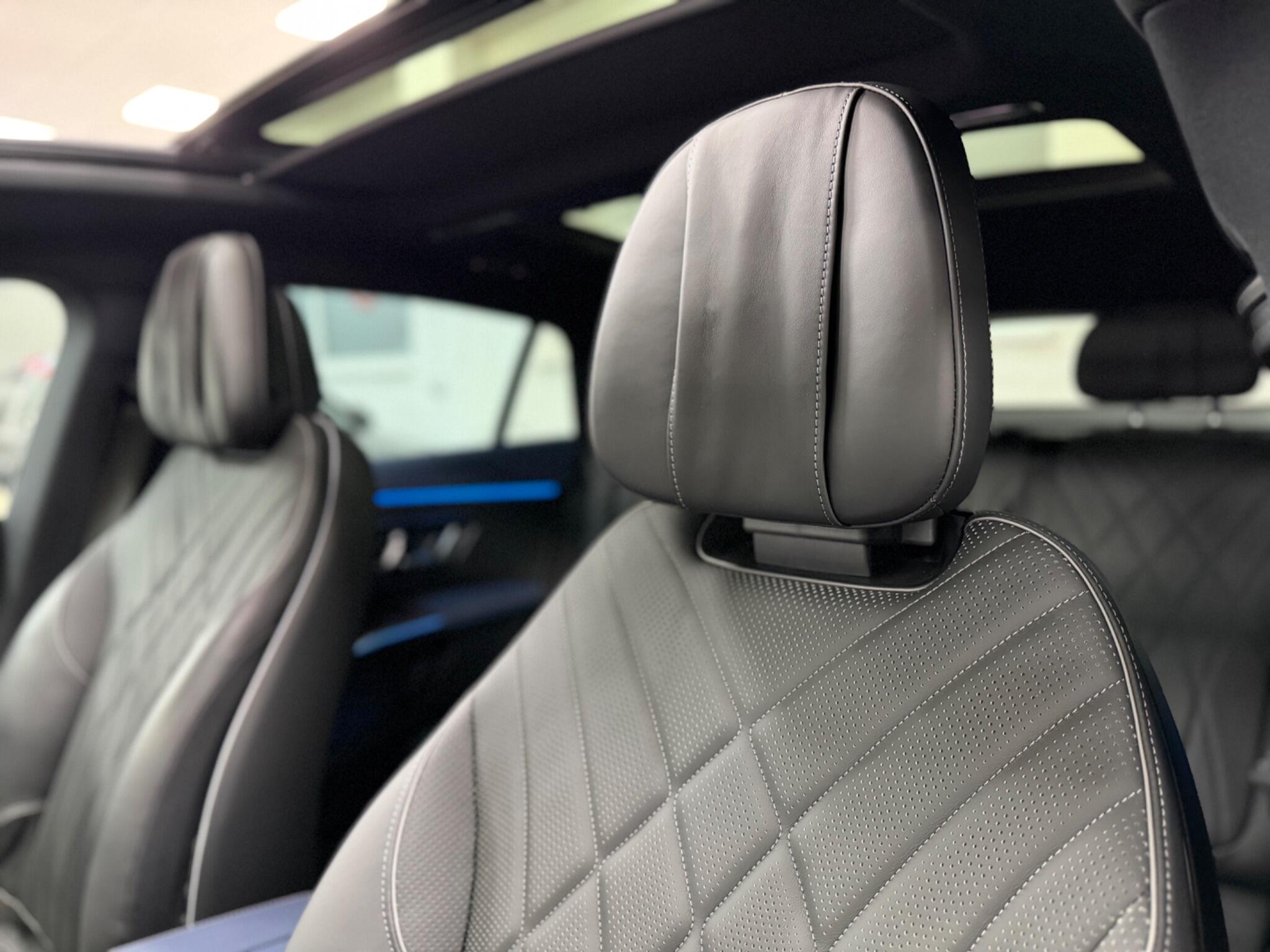 Mercedes-Benz EQS view 62
