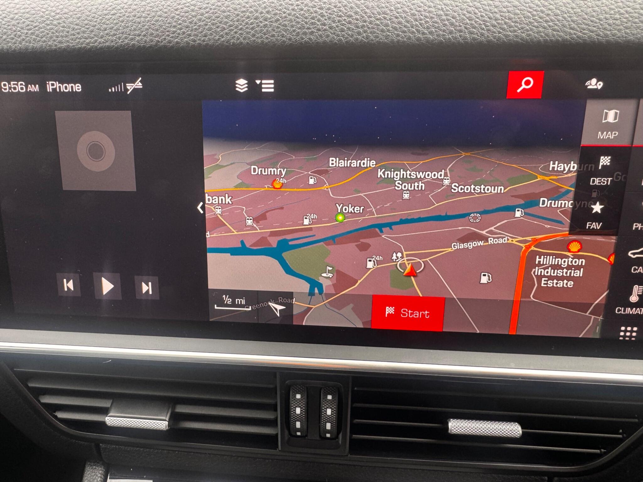 Porsche Cayenne view 47