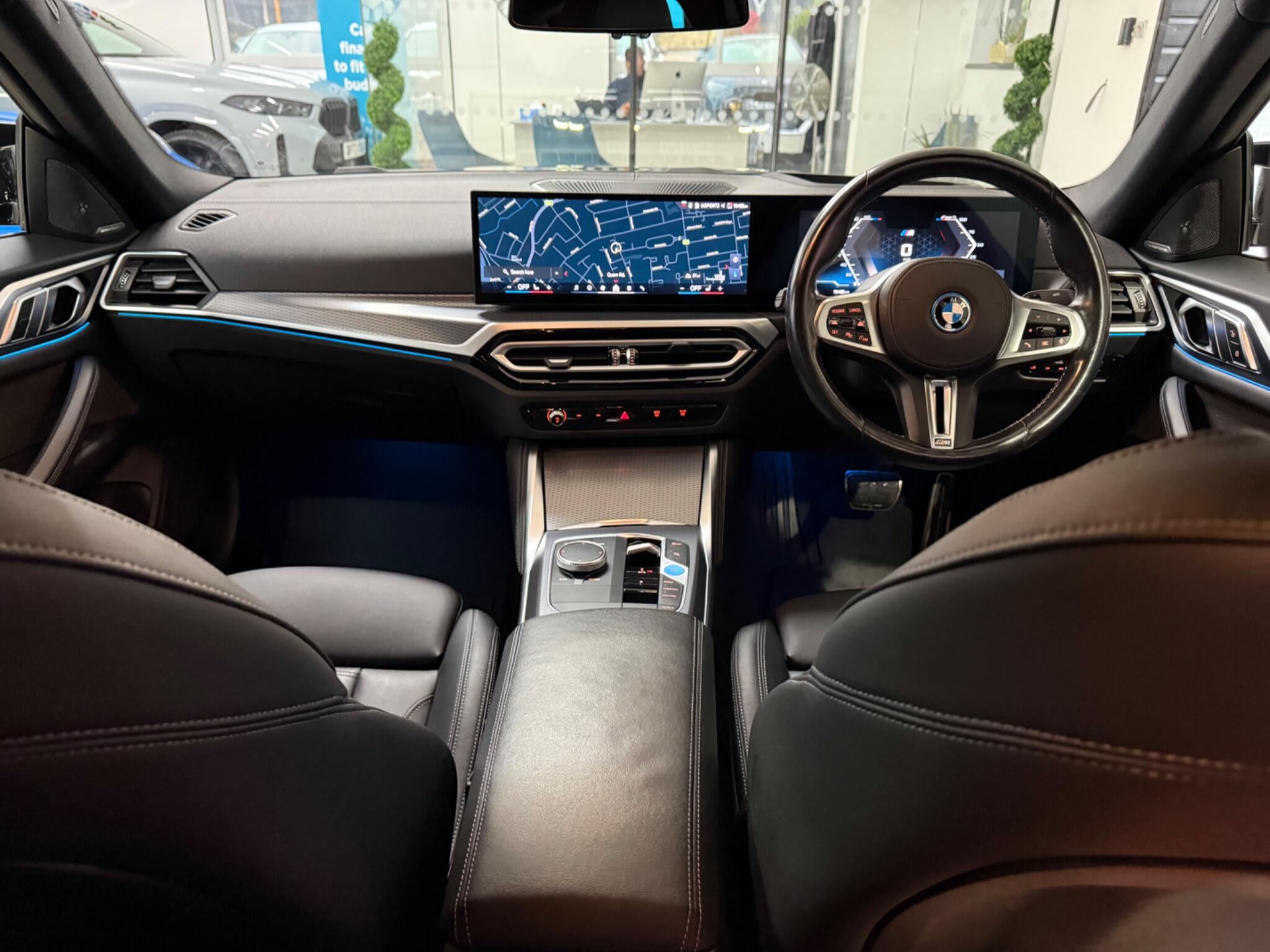 BMW I4 view 26