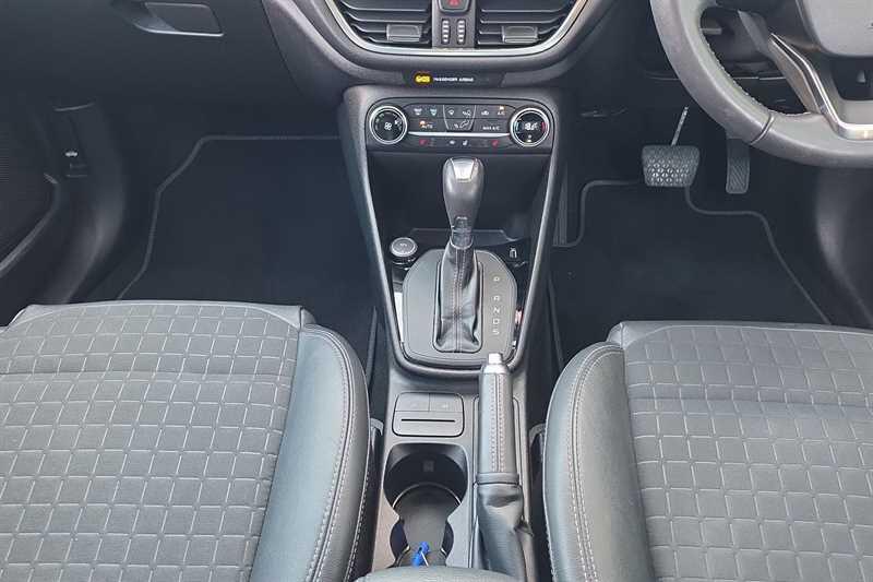 Ford Fiesta view 14