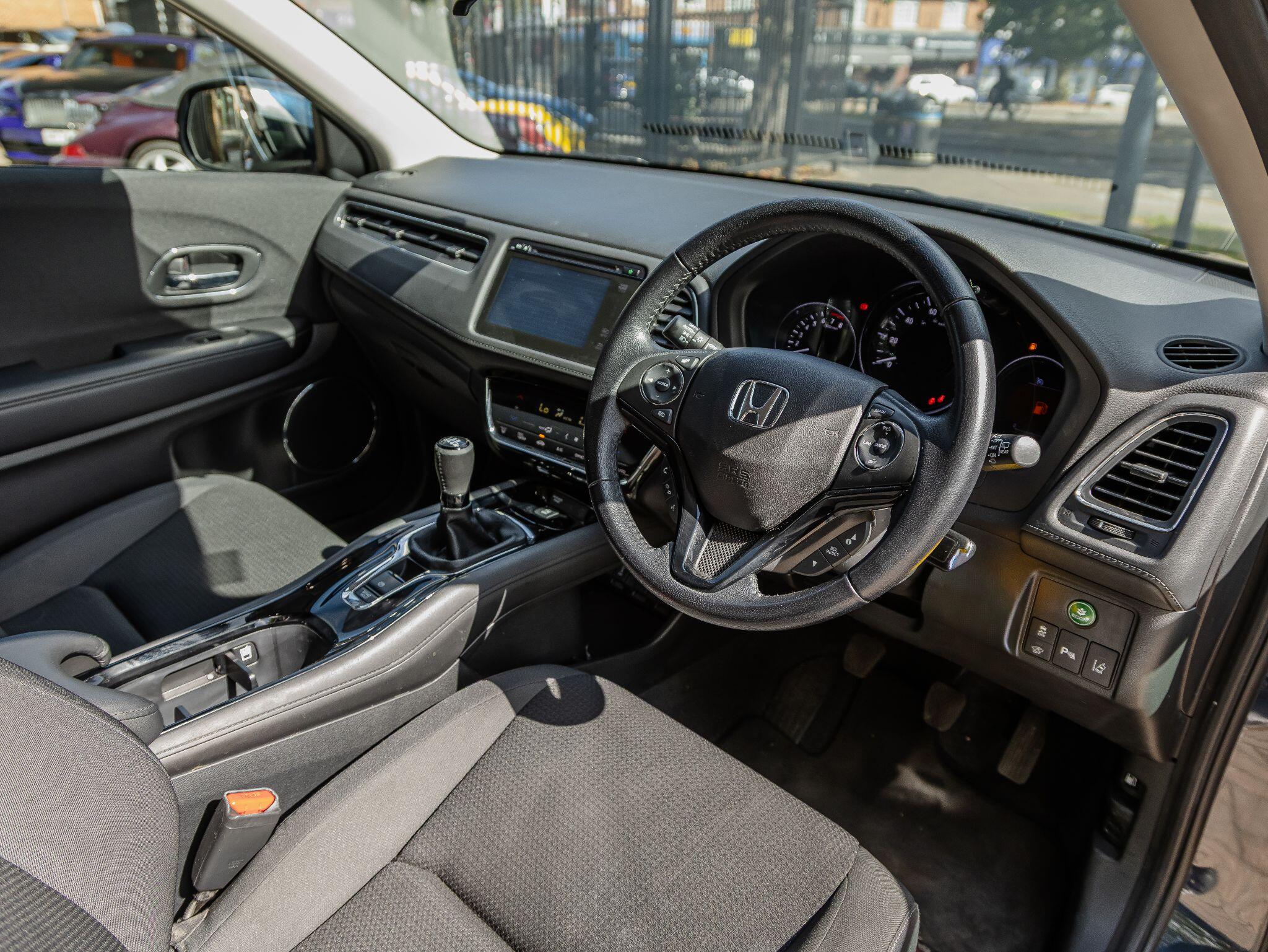 Honda HR-V view 12