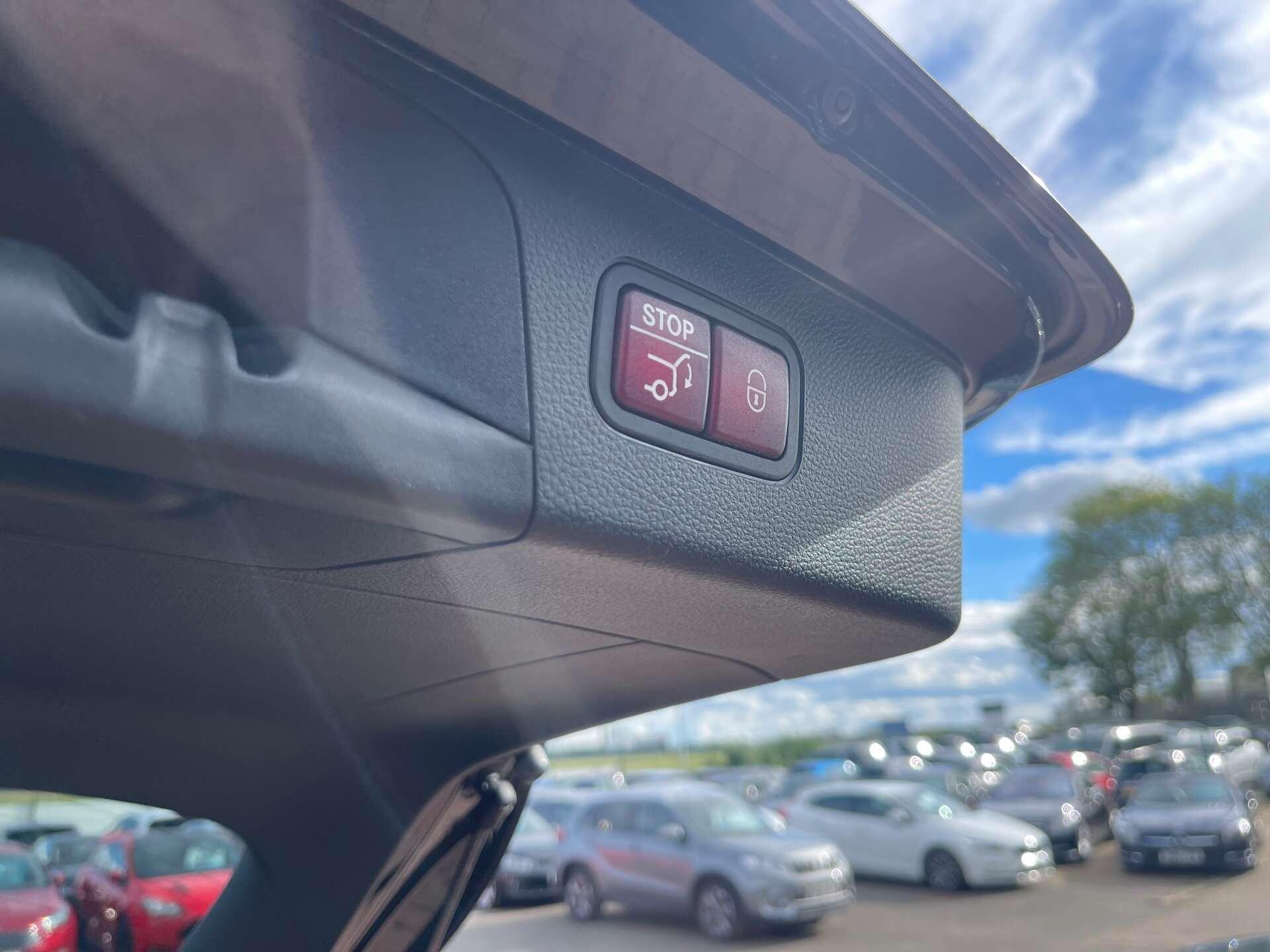 Mercedes-Benz GLC view 63
