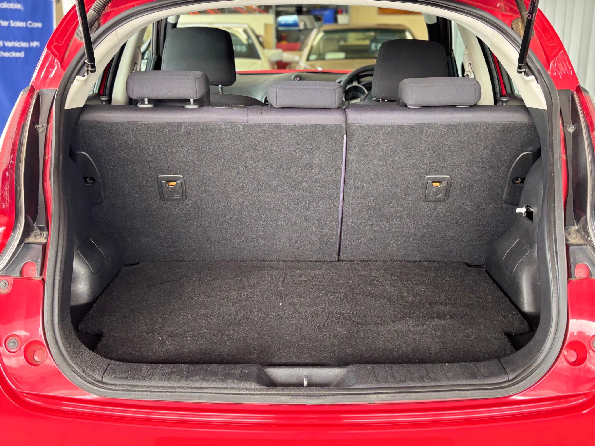 Nissan Juke view 20