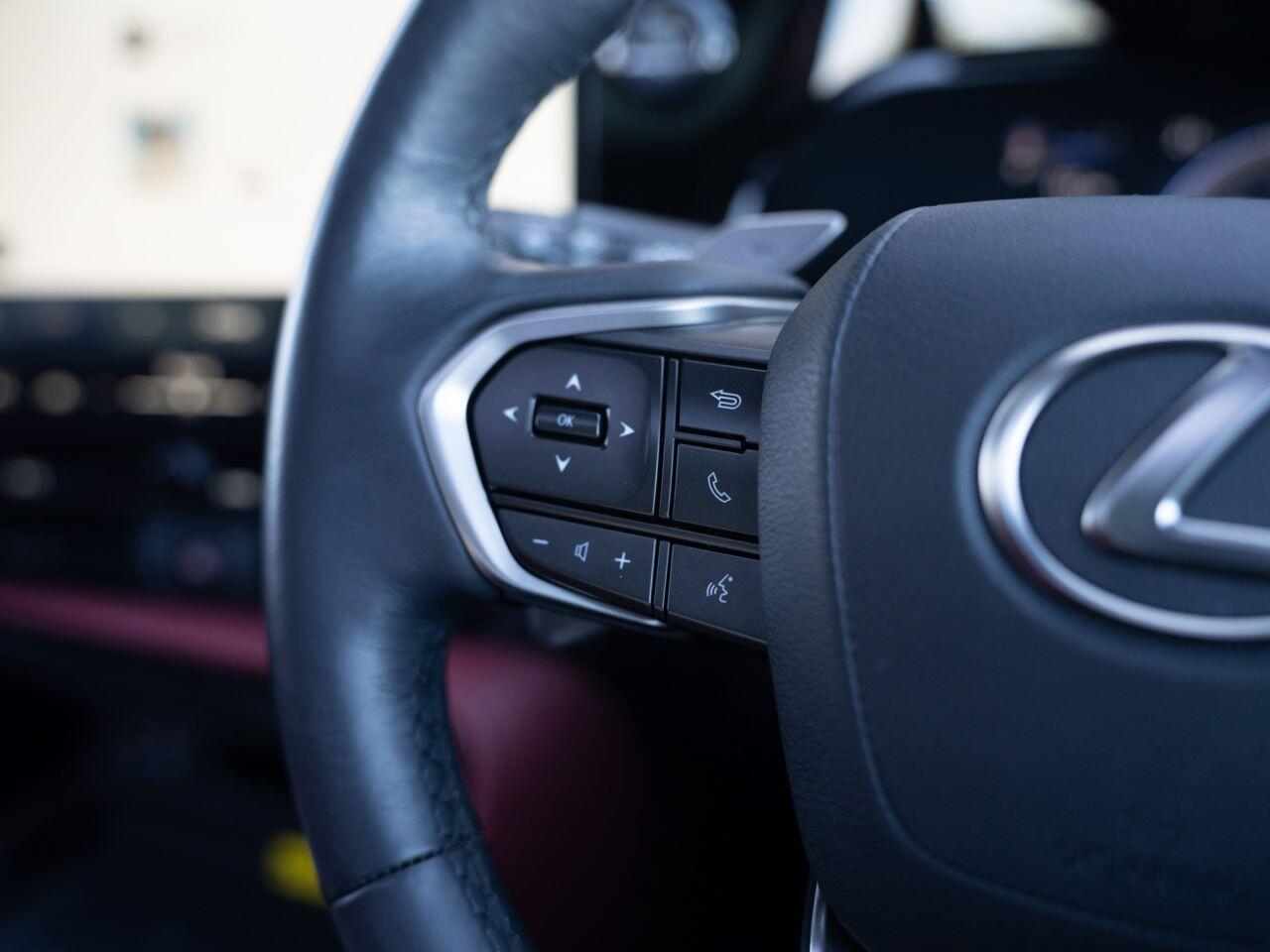 Lexus NX view 20