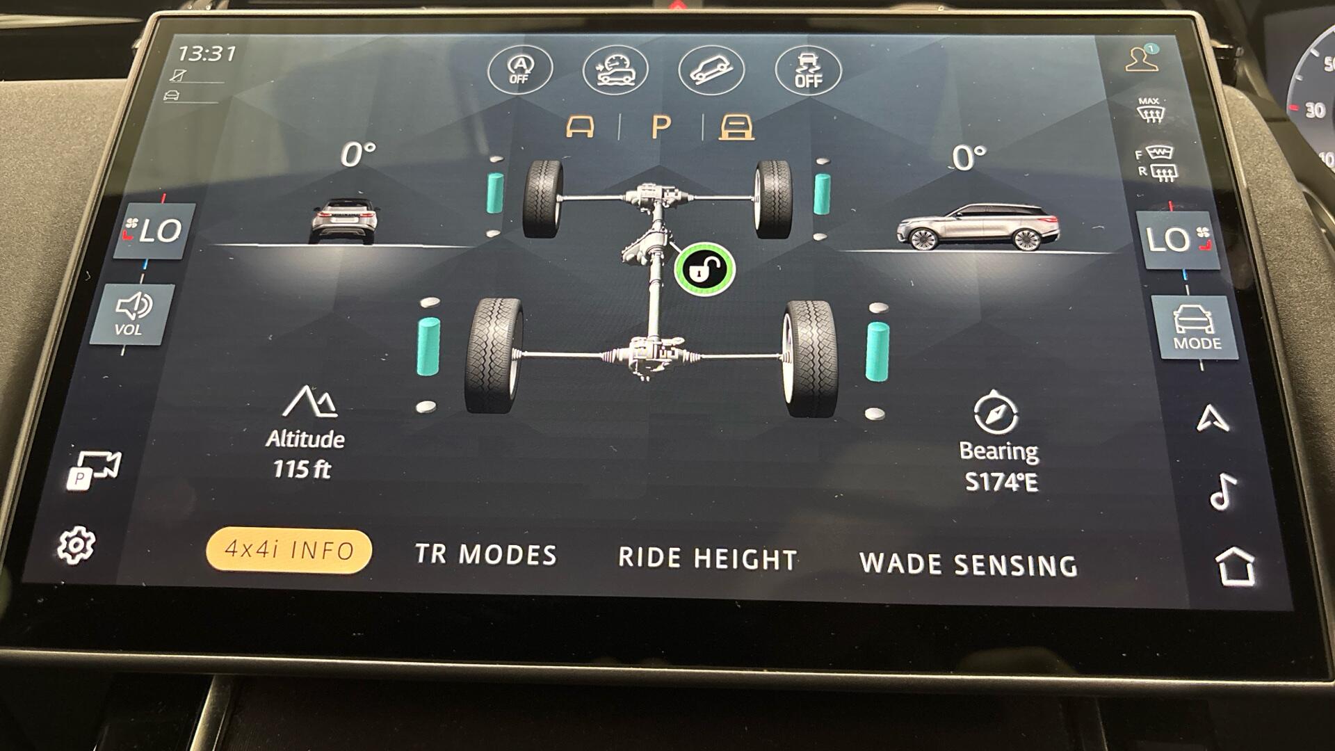 Land Rover Range Rover Velar view 47