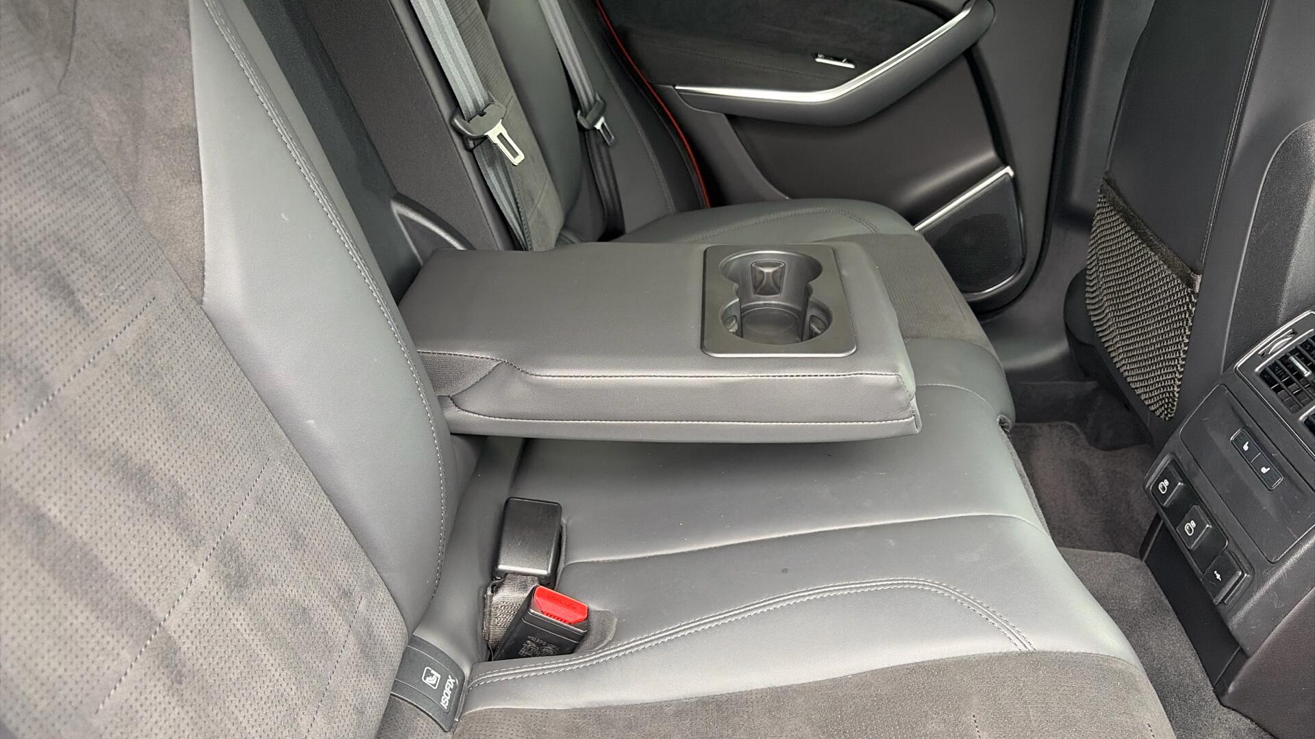 Jaguar F-Pace view 45