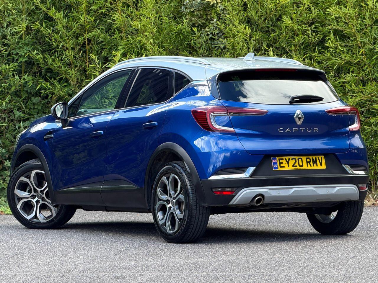 Renault Captur view 2