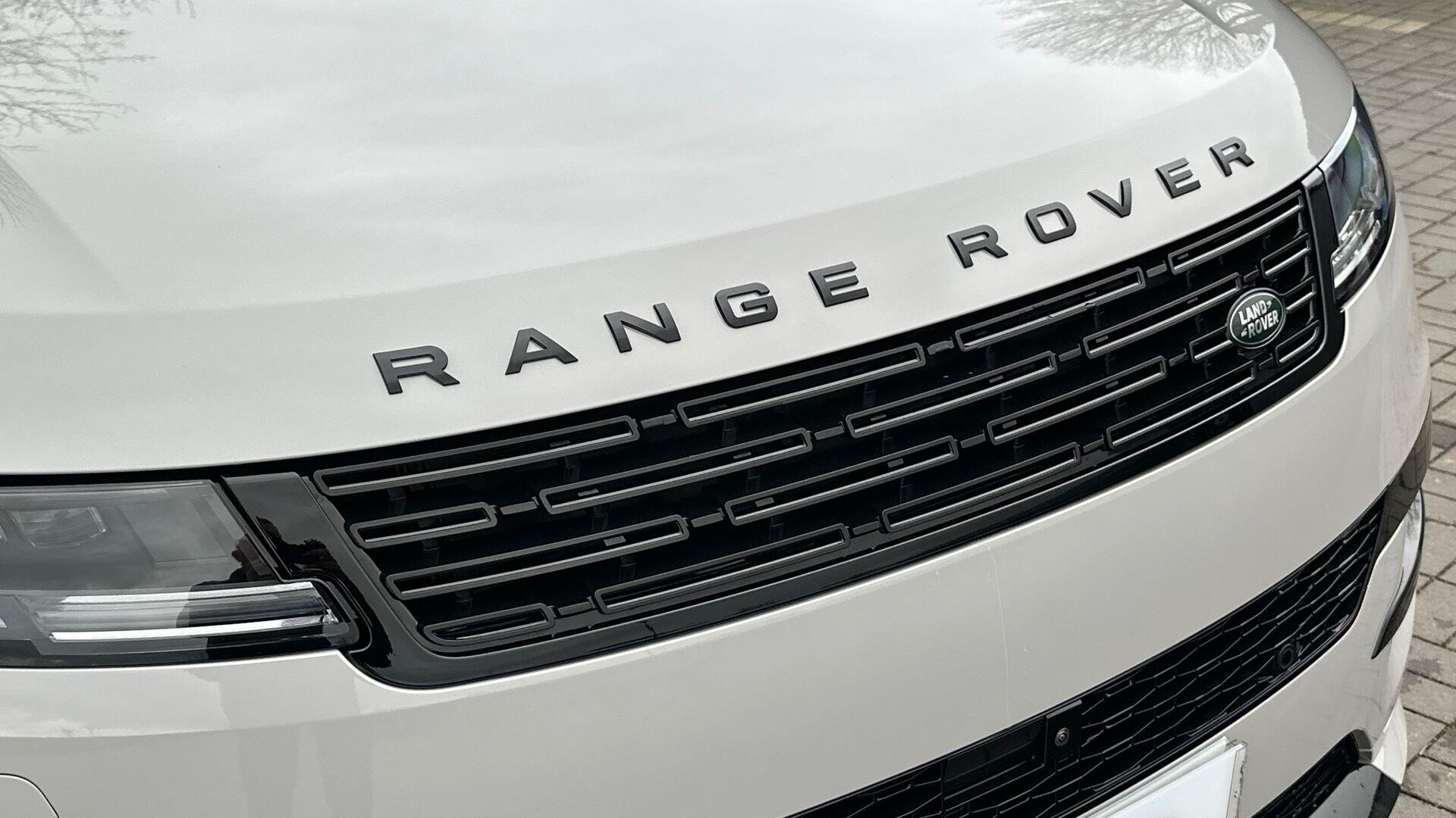 Land Rover Range Rover Sport view 40