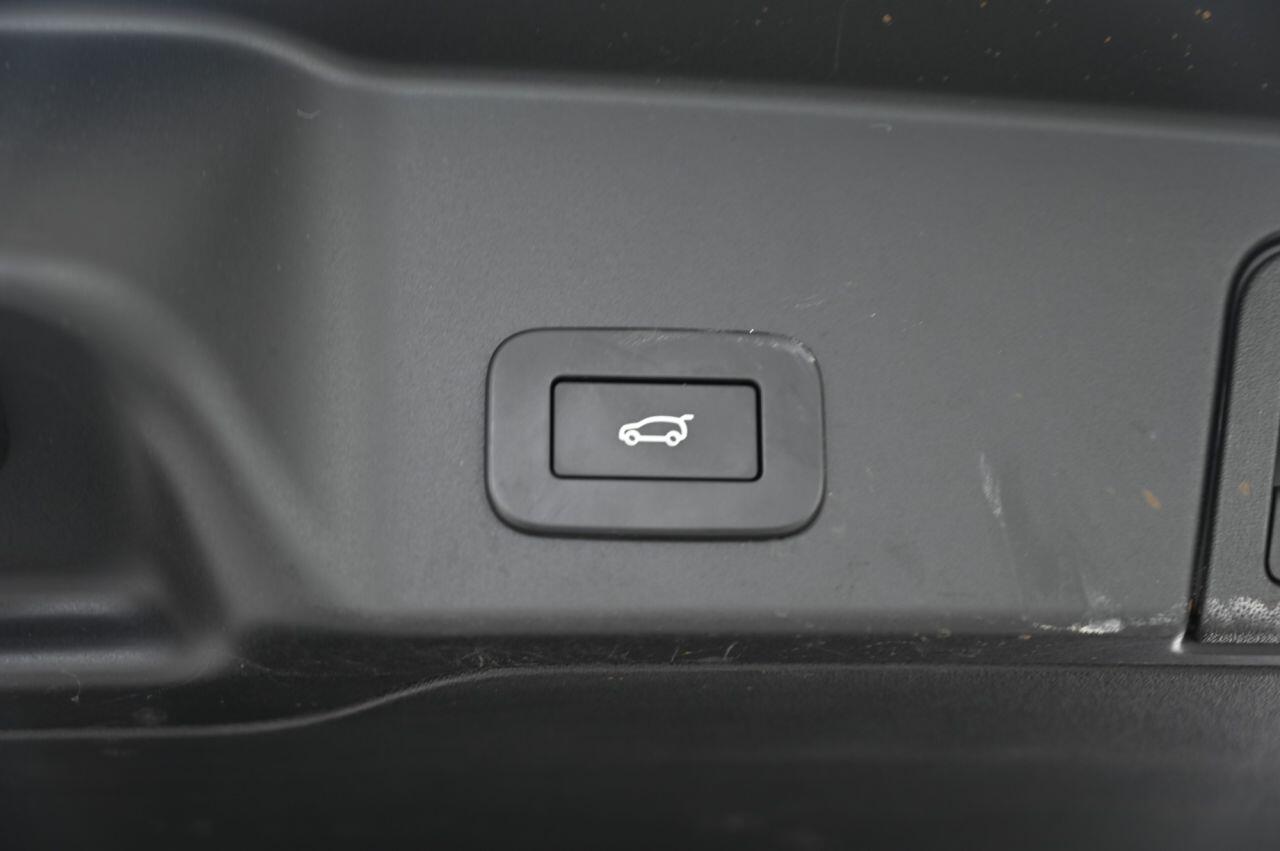 Land Rover Range Rover Evoque view 36