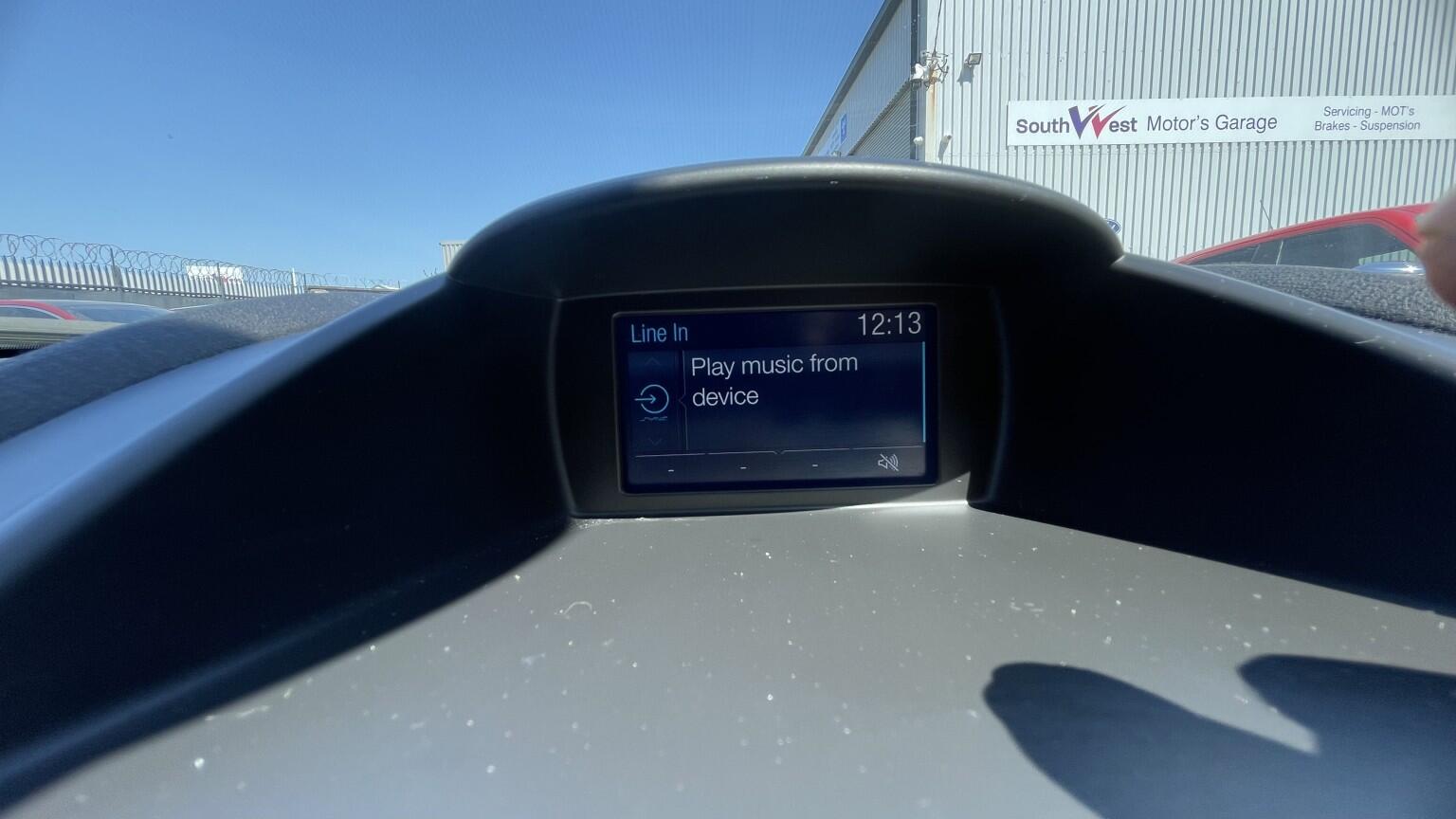 Ford Fiesta view 37