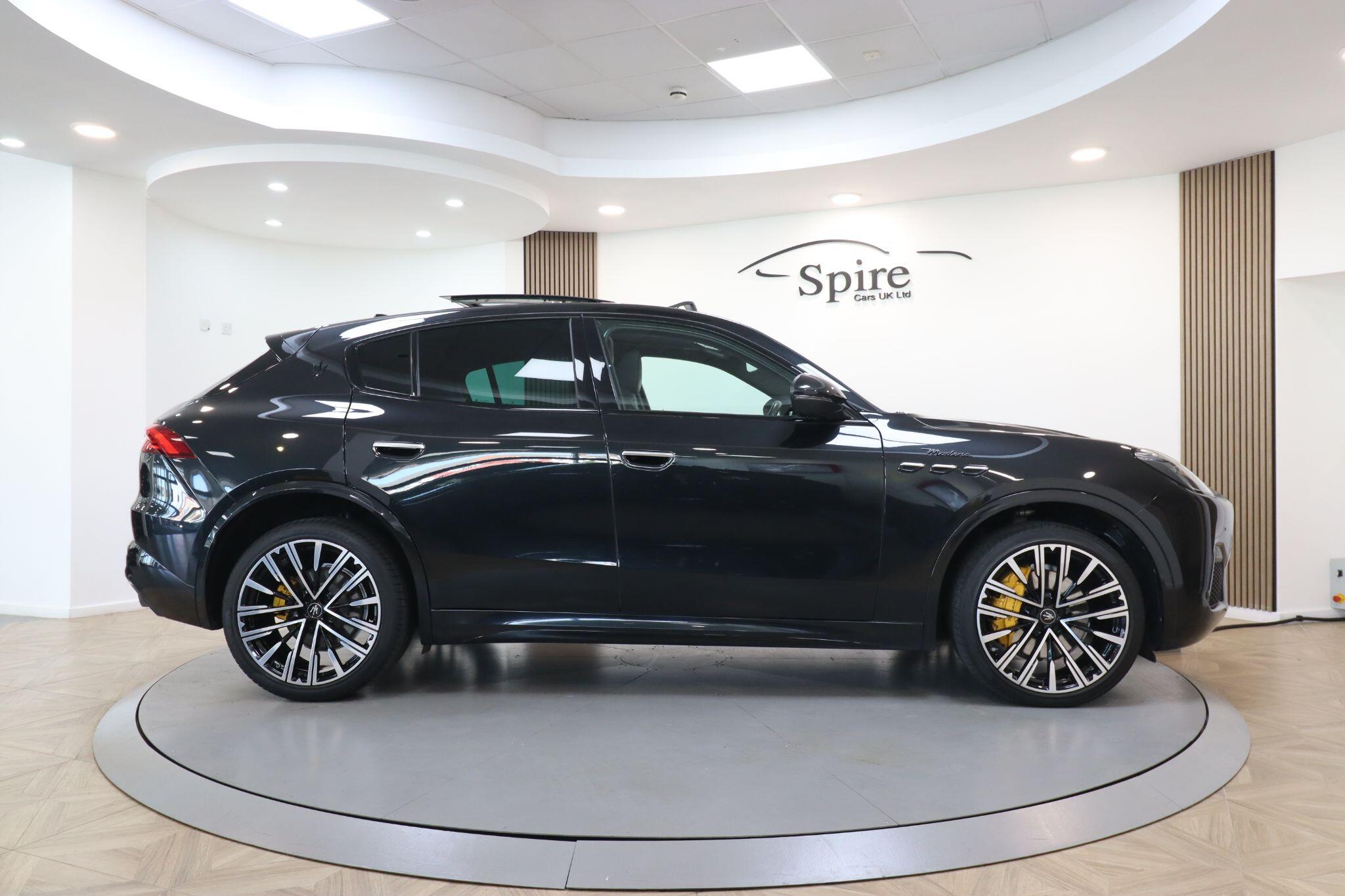 Maserati Grecale view 5