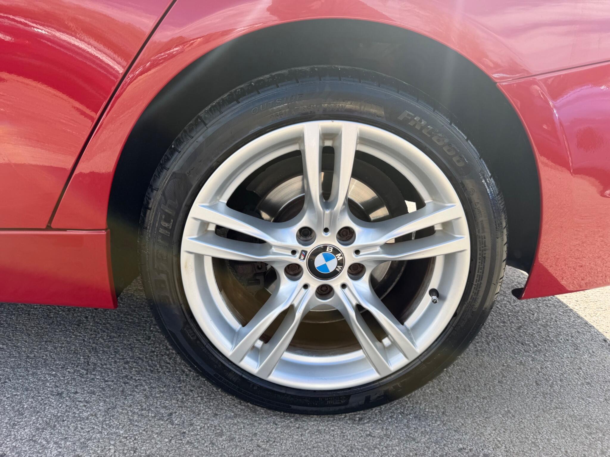 BMW 3 Series view 48