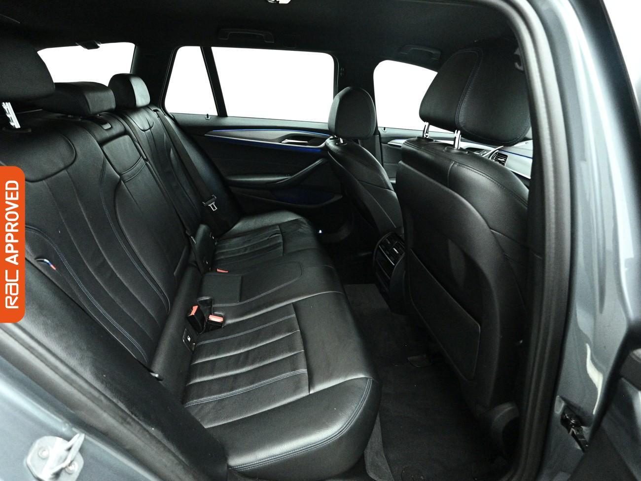 BMW 5 Series view 13