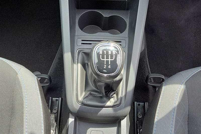 Skoda Fabia view 32