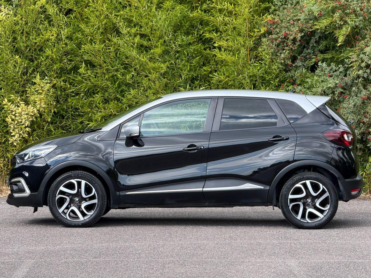 Renault Captur view 4