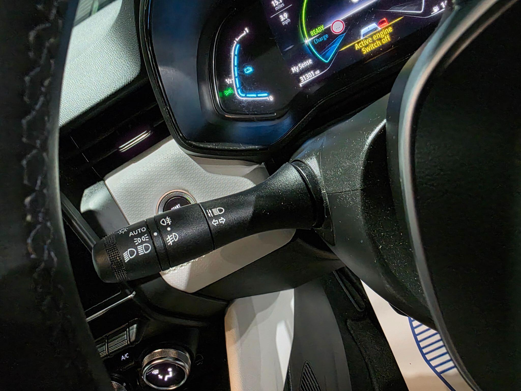 Renault Clio view 17