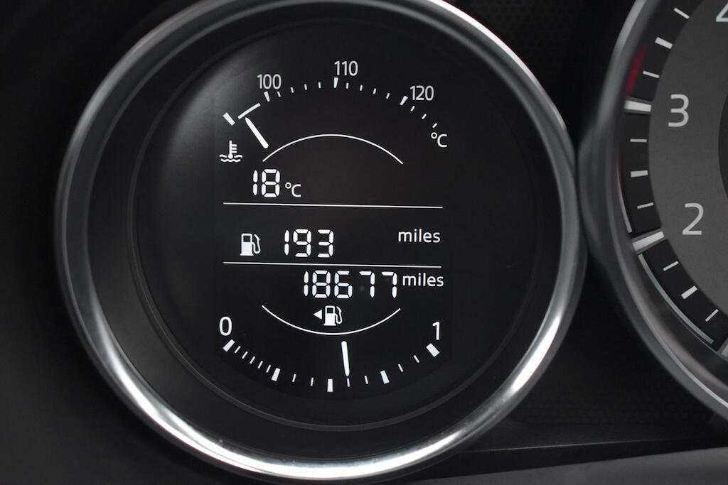 Mazda MX-5 view 26